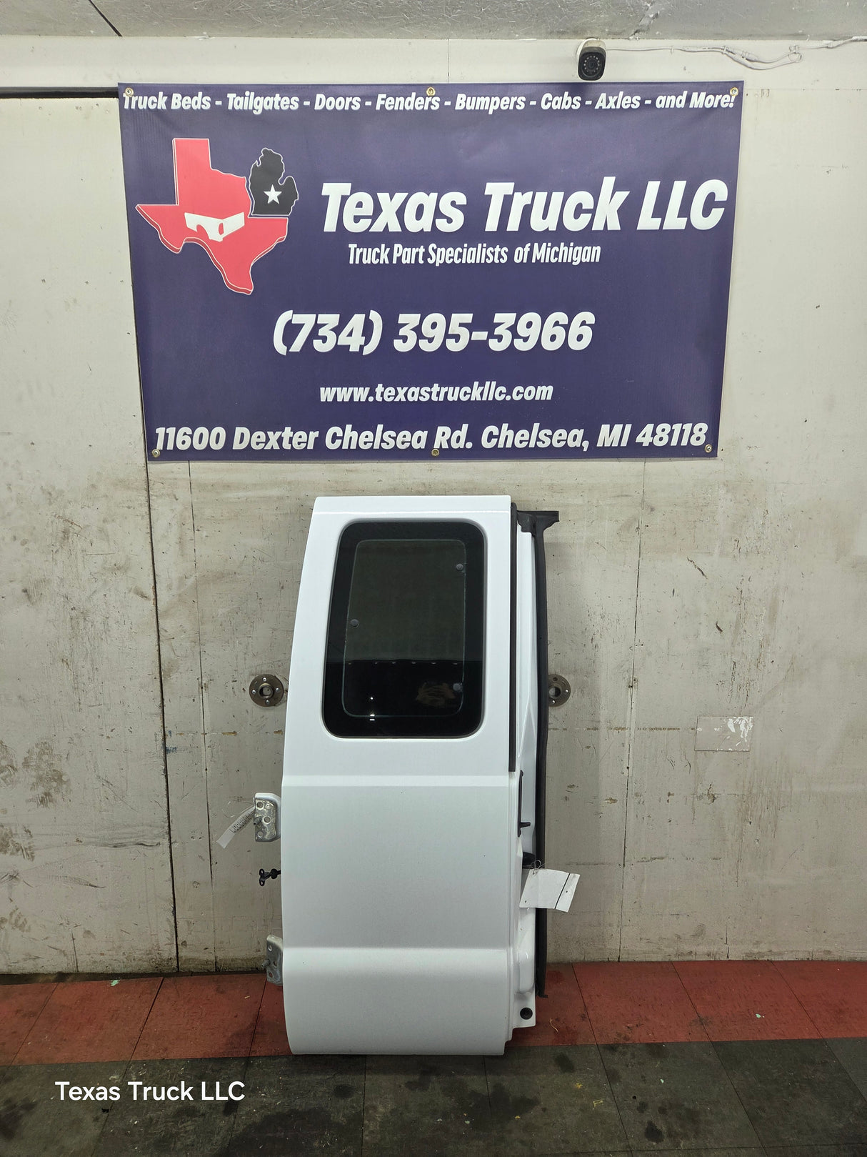 2008-2016 Ford Super Duty F250 F350 F450 F550 RH Extended Cab Passenger Side Rear Door - Oxford White