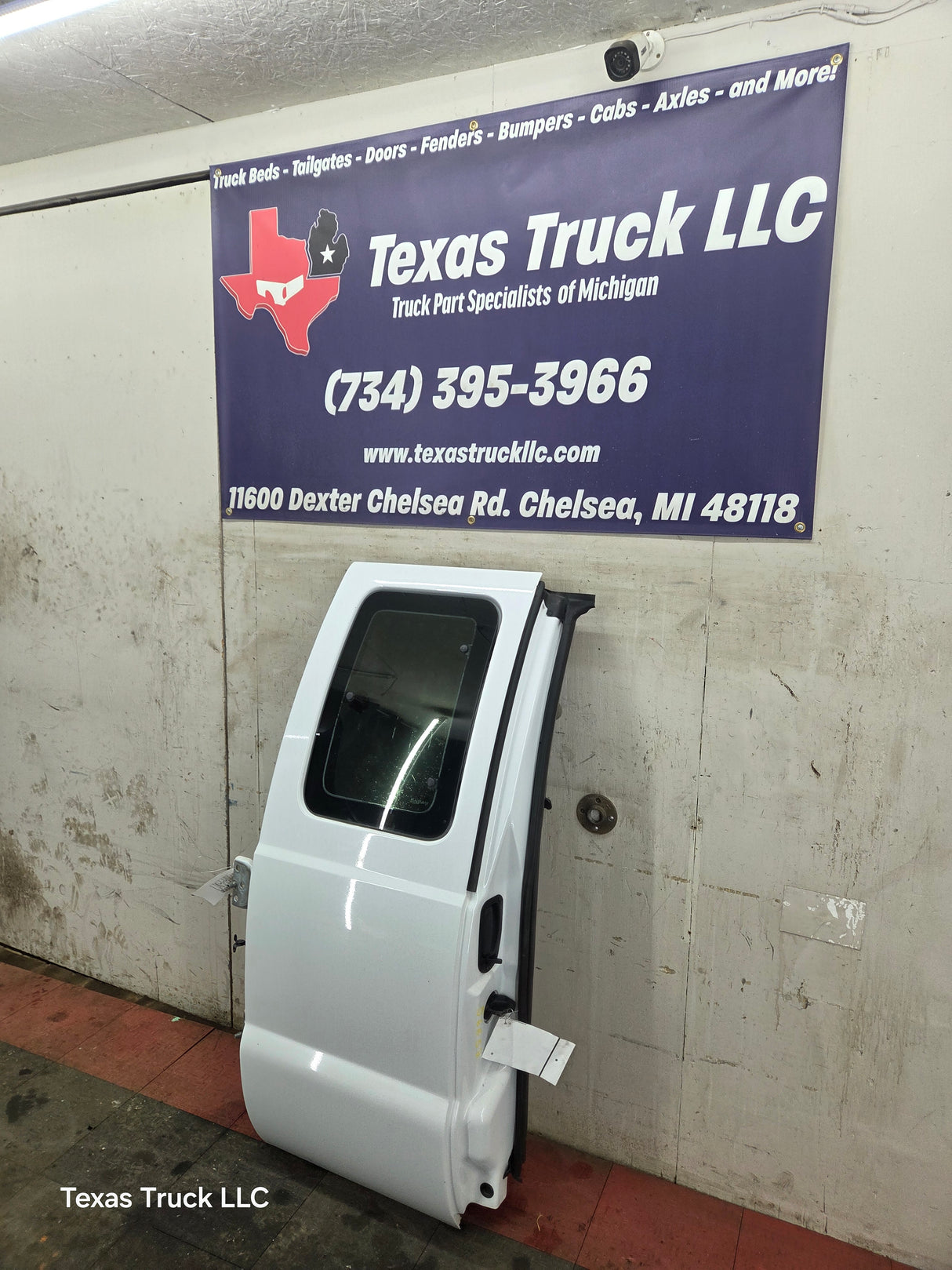 2008-2016 Ford Super Duty F250 F350 F450 F550 RH Extended Cab Passenger Side Rear Door - Oxford White