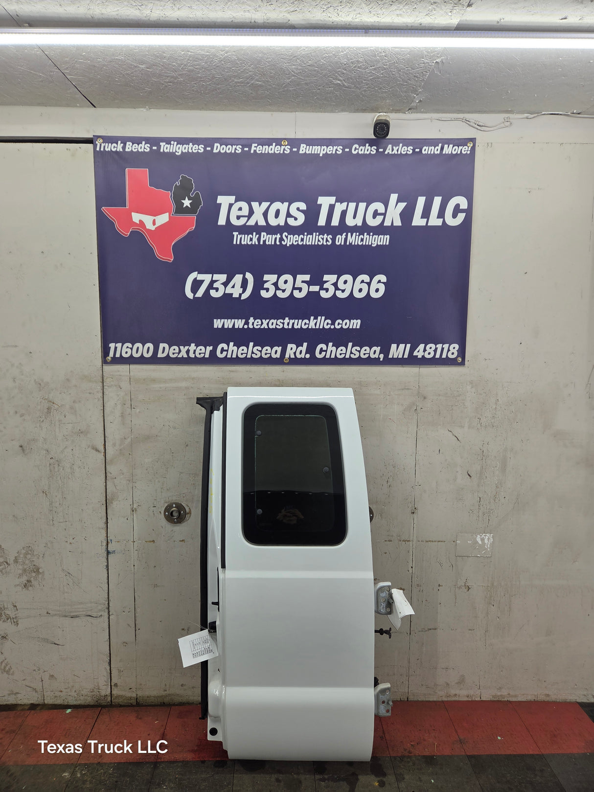 2008-2016 Ford Super Duty F250 F350 F450 F550 LH Extended Cab Driver Side Rear Door - Oxford White