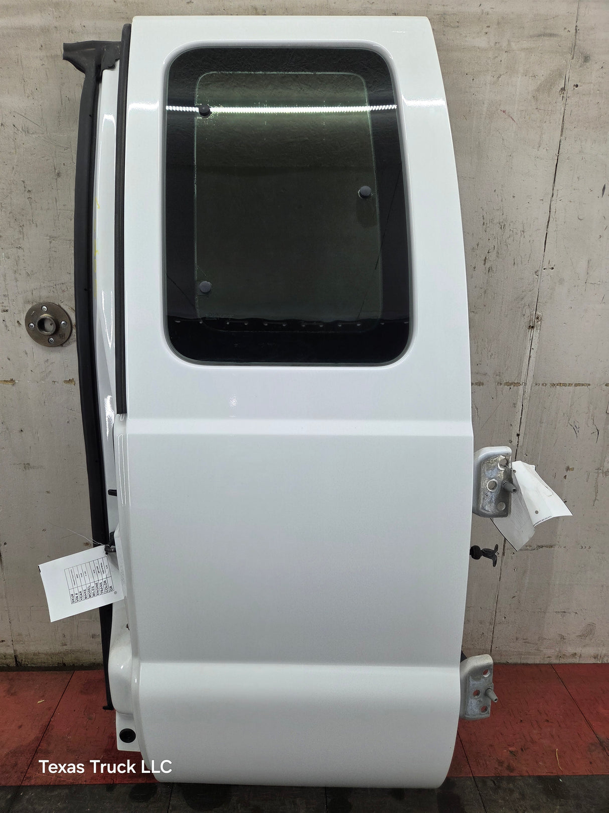 2008-2016 Ford Super Duty F250 F350 F450 F550 LH Extended Cab Driver Side Rear Door - Oxford White