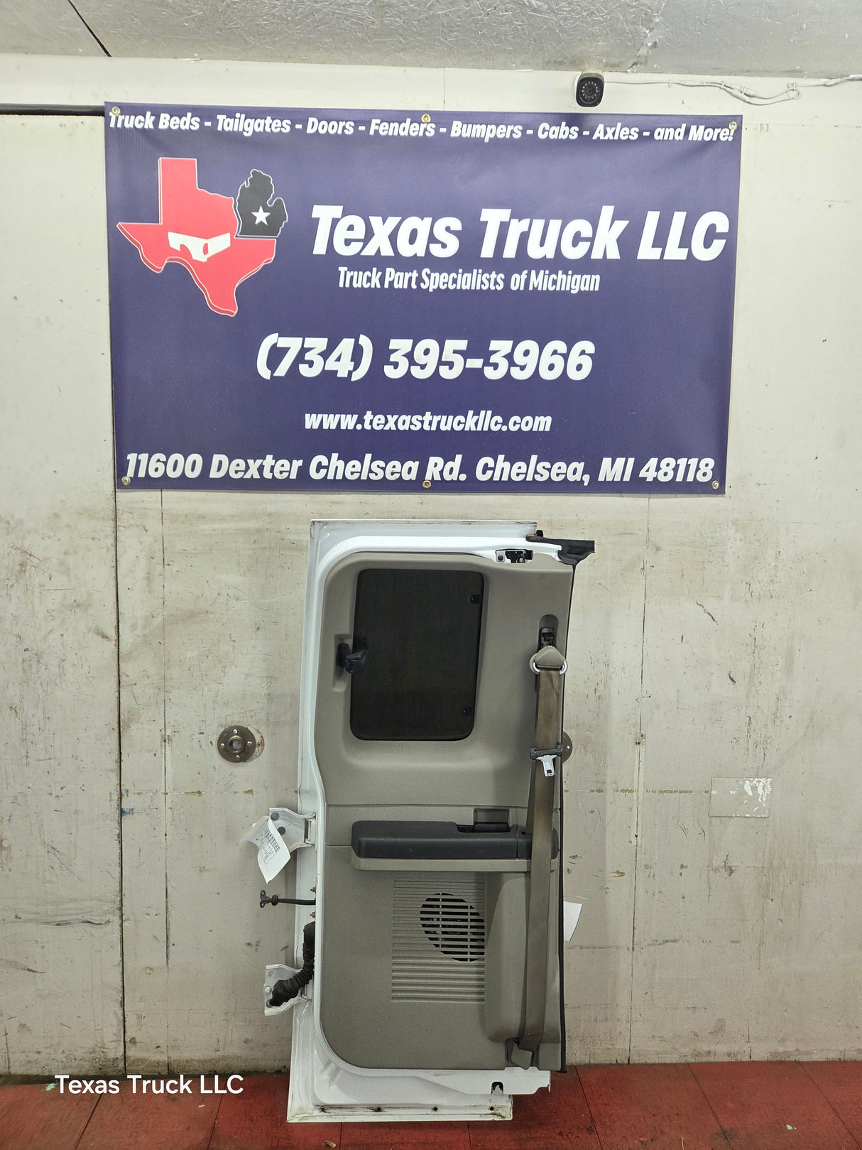 2008-2016 Ford Super Duty F250 F350 F450 F550 LH Extended Cab Driver Side Rear Door - Oxford White