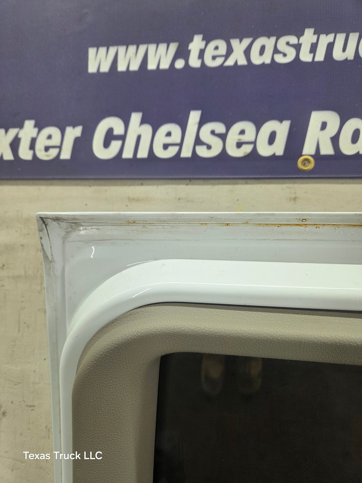 2008-2016 Ford Super Duty F250 F350 F450 F550 LH Extended Cab Driver Side Rear Door - Oxford White