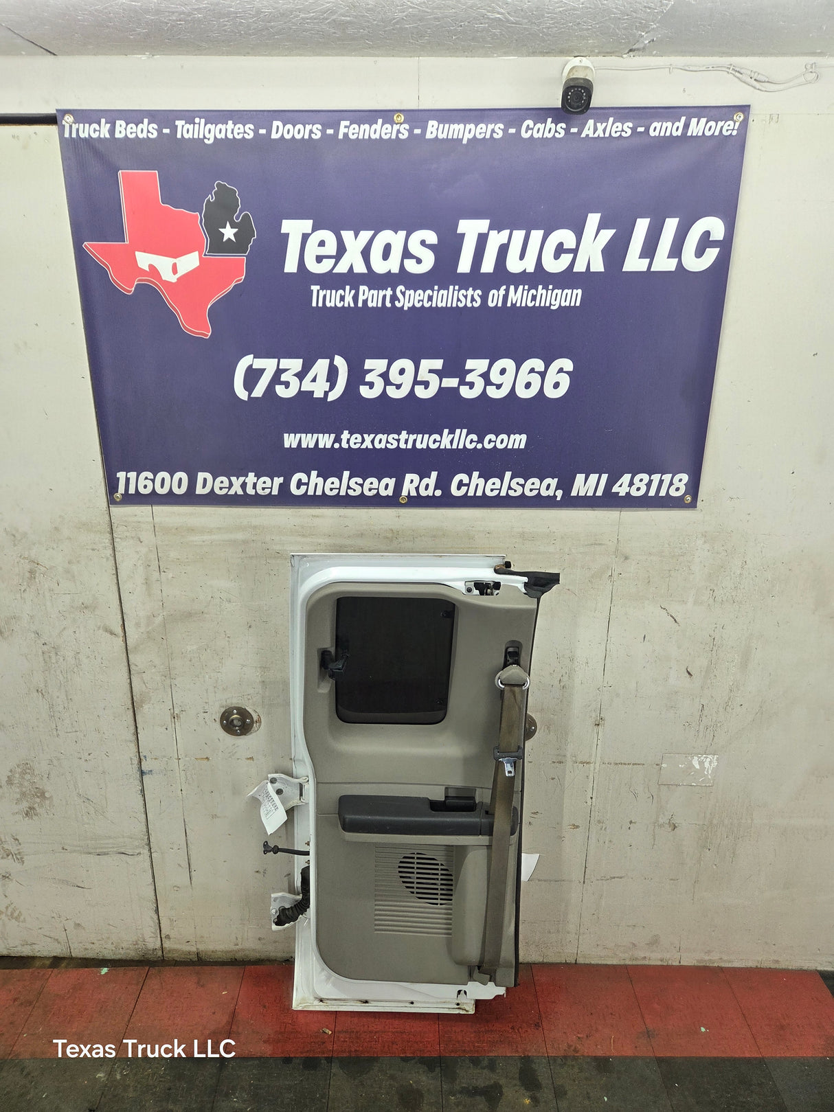 2008-2016 Ford Super Duty F250 F350 F450 F550 LH Extended Cab Driver Side Rear Door - Oxford White