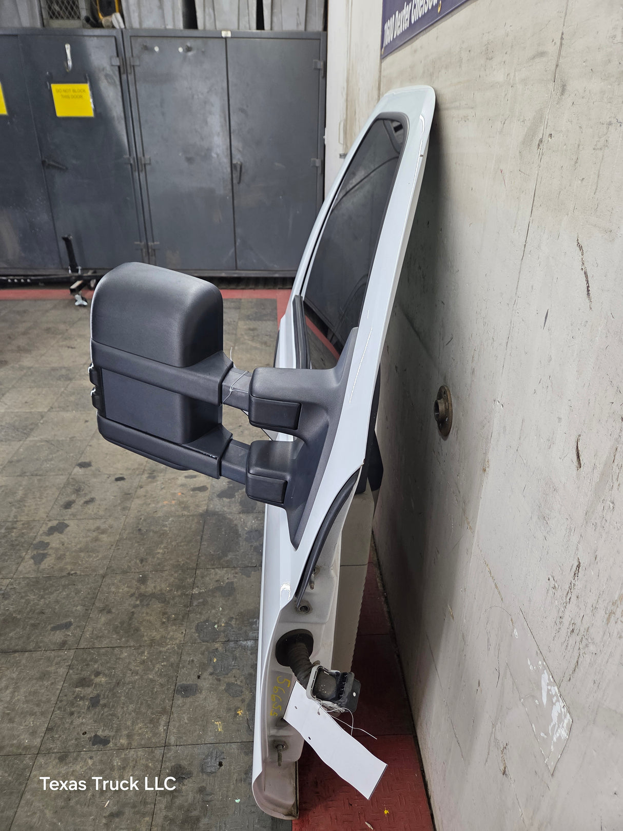 1999-2011 Ford Super Duty Front Passenger Side Door F250 F350 F450 F550 - Oxford White