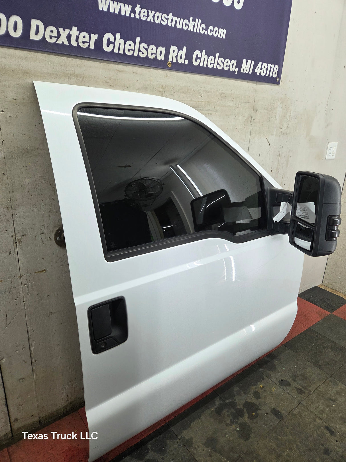 1999-2011 Ford Super Duty Front Passenger Side Door F250 F350 F450 F550 - Oxford White