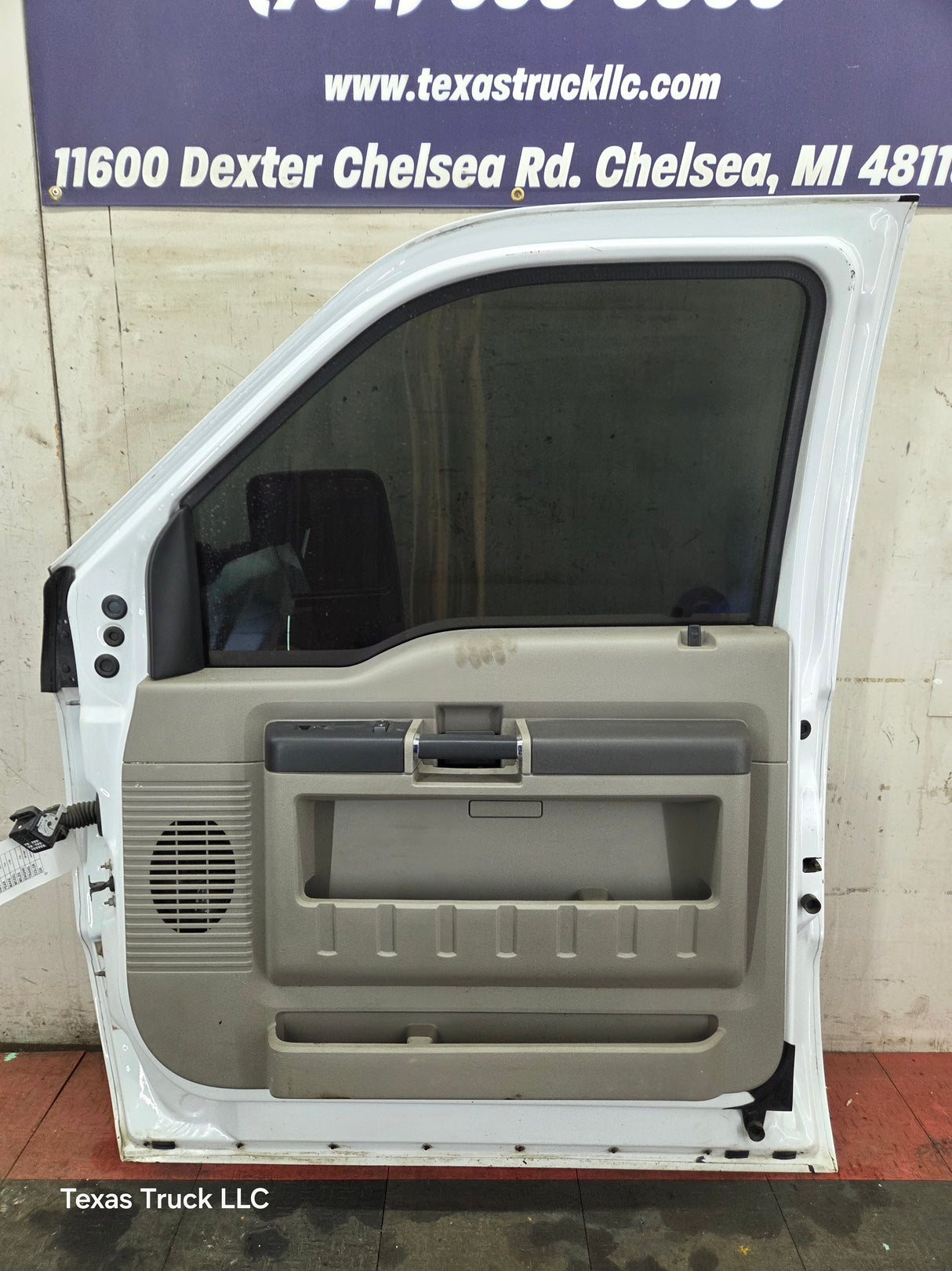 1999-2011 Ford Super Duty Front Passenger Side Door F250 F350 F450 F550 - Oxford White