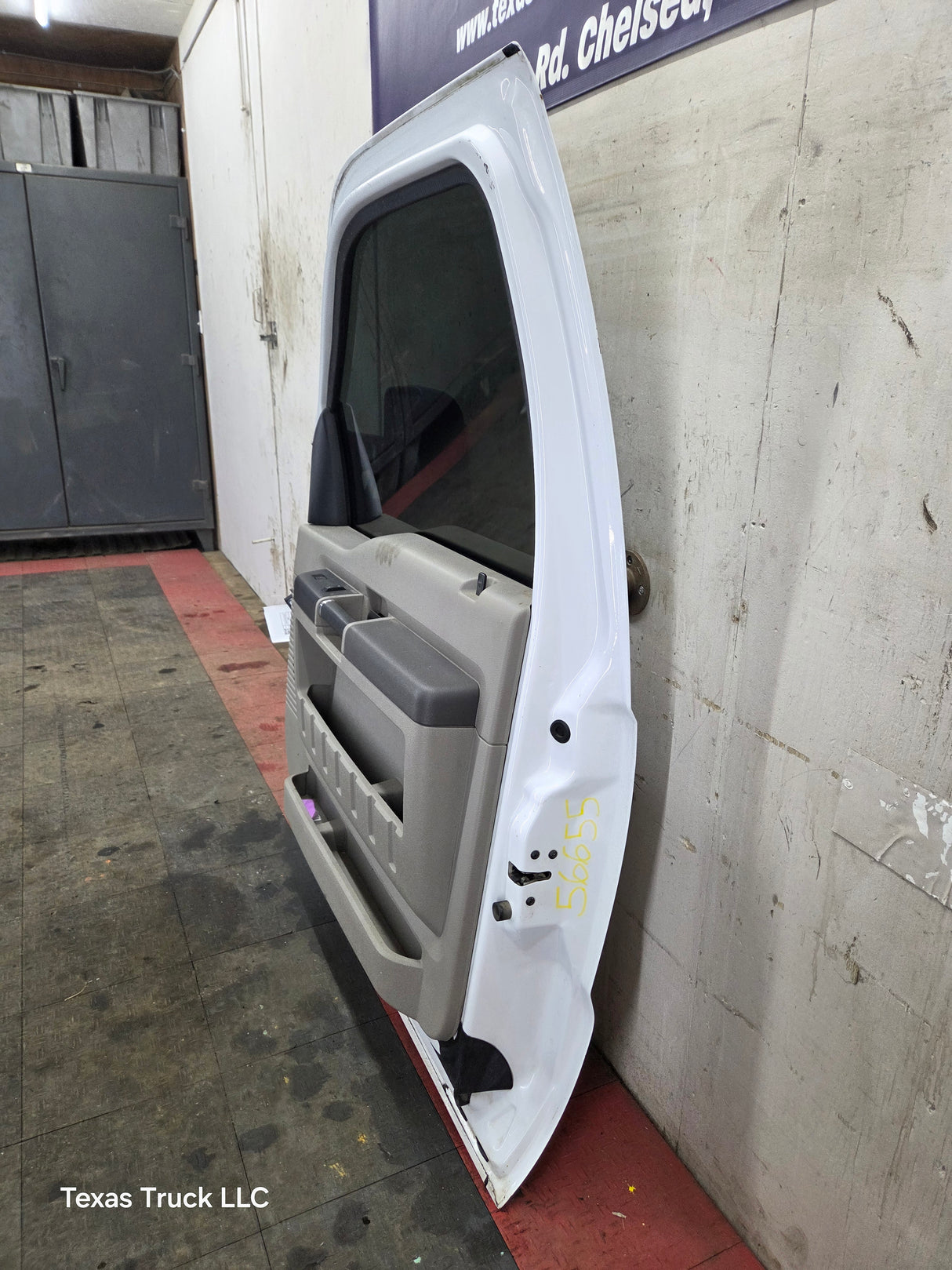 1999-2011 Ford Super Duty Front Passenger Side Door F250 F350 F450 F550 - Oxford White