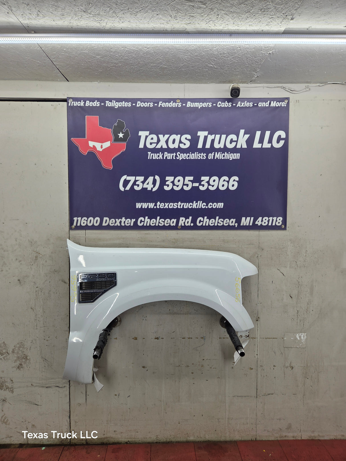 2008-2010 Ford Super Duty F250 F350 RH Passenger Side Fender - Oxford White