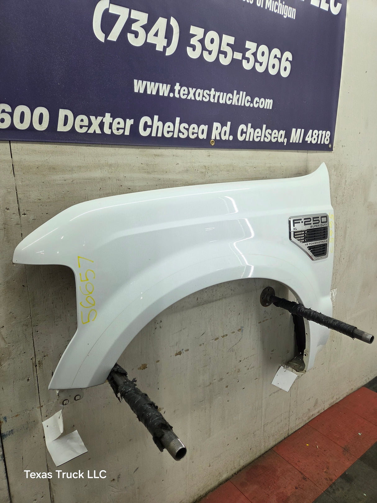 2008-2010 Ford Super Duty F250 F350 LH Driver Side Fender - Oxford White