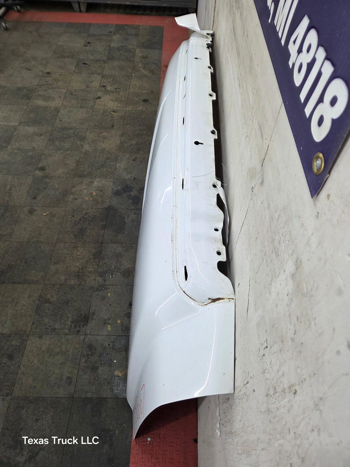 2008-2010 Ford Super Duty F250 F350 F450 F550 Hood - Oxford White