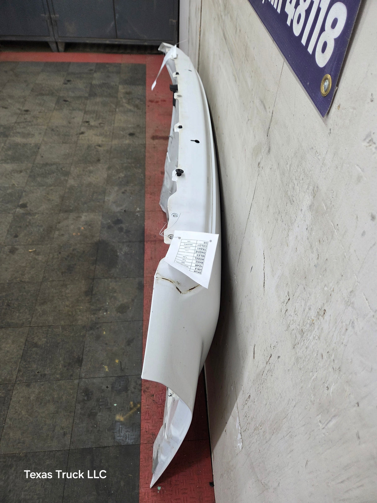 2008-2010 Ford Super Duty F250 F350 F450 F550 Hood - Oxford White