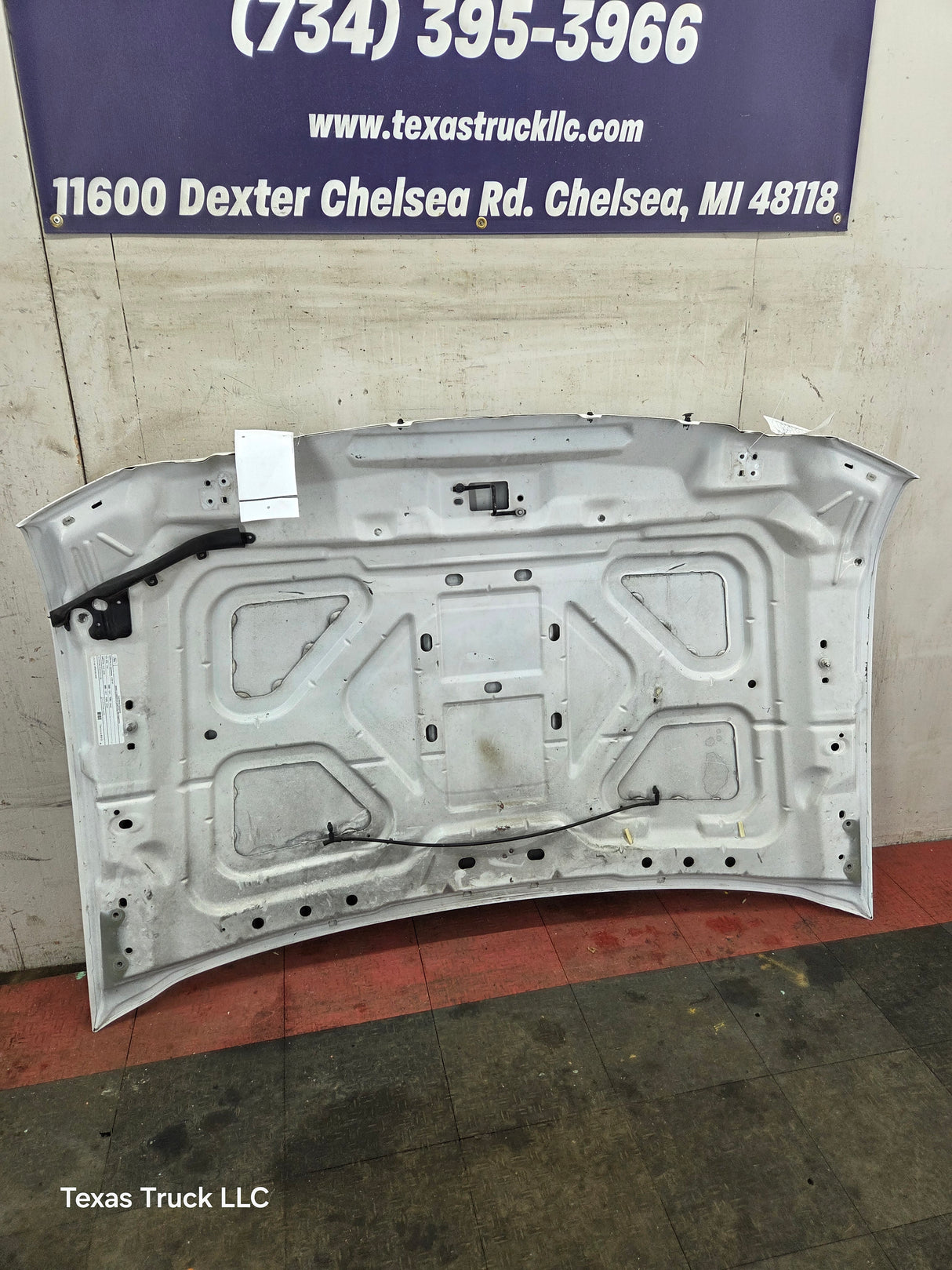 2008-2010 Ford Super Duty F250 F350 F450 F550 Hood - Oxford White