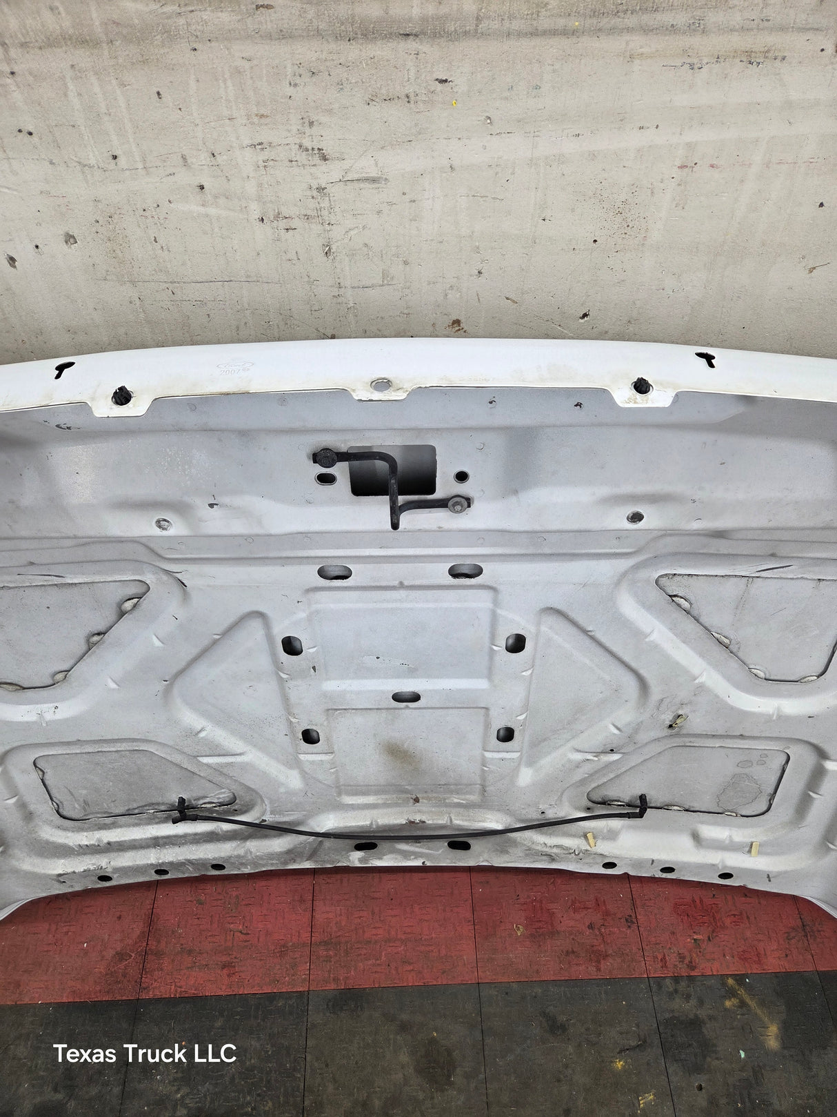 2008-2010 Ford Super Duty F250 F350 F450 F550 Hood - Oxford White