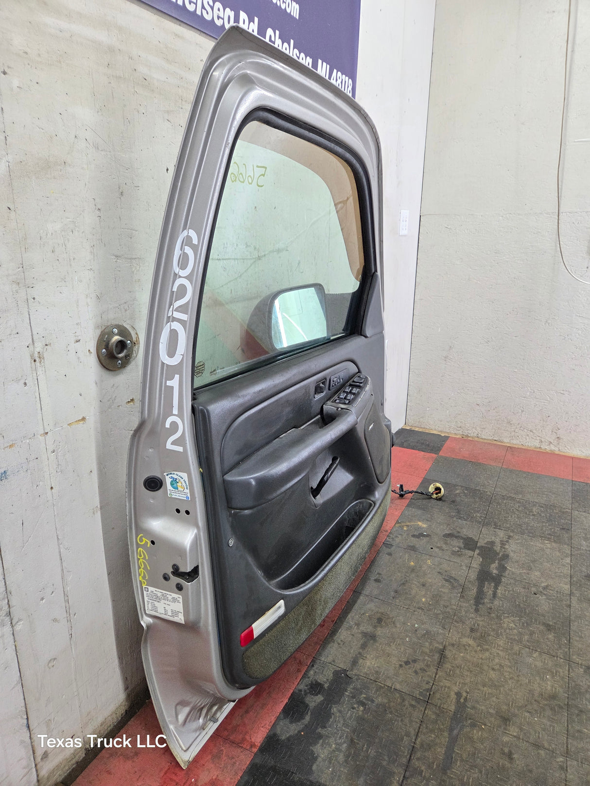 1999-2006 Chevrolet Silverado / GMC Sierra 1500 2500 3500 HD Front Driver Side Door LH - Fine Silver Birch Metallic