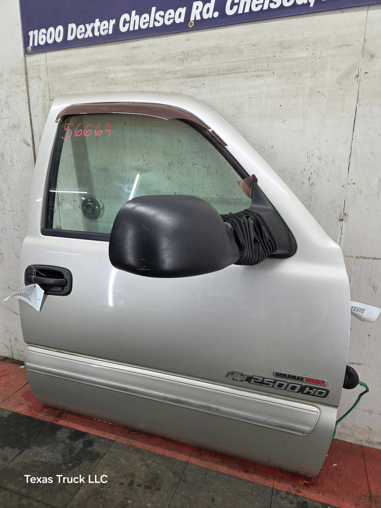 1999-2006 Chevrolet Silverado / GMC Sierra 1500 2500 3500 HD Front Passenger side Door RH - Fine Silver Birch Metallic