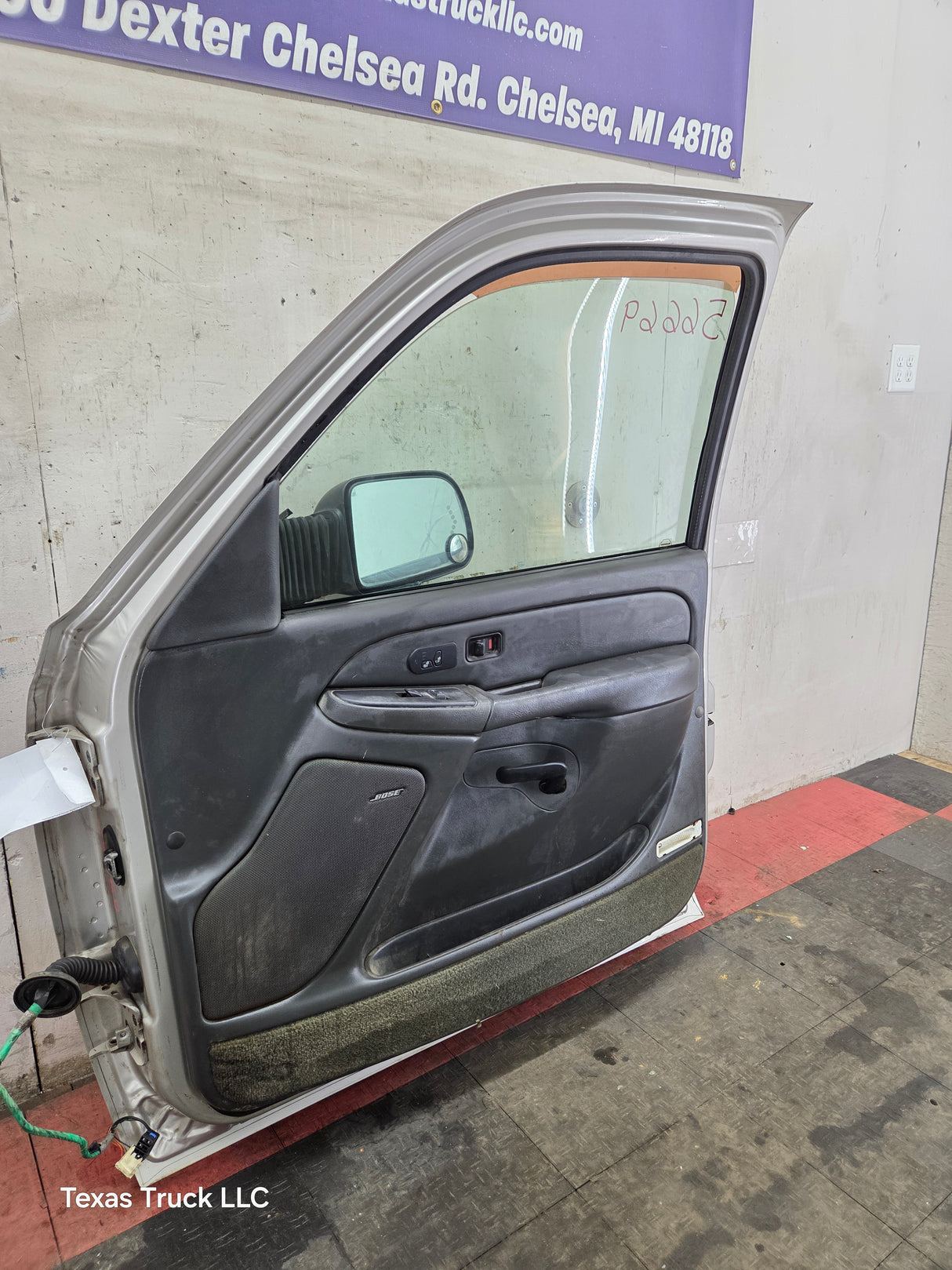 1999-2006 Chevrolet Silverado / GMC Sierra 1500 2500 3500 HD Front Passenger side Door RH - Fine Silver Birch Metallic