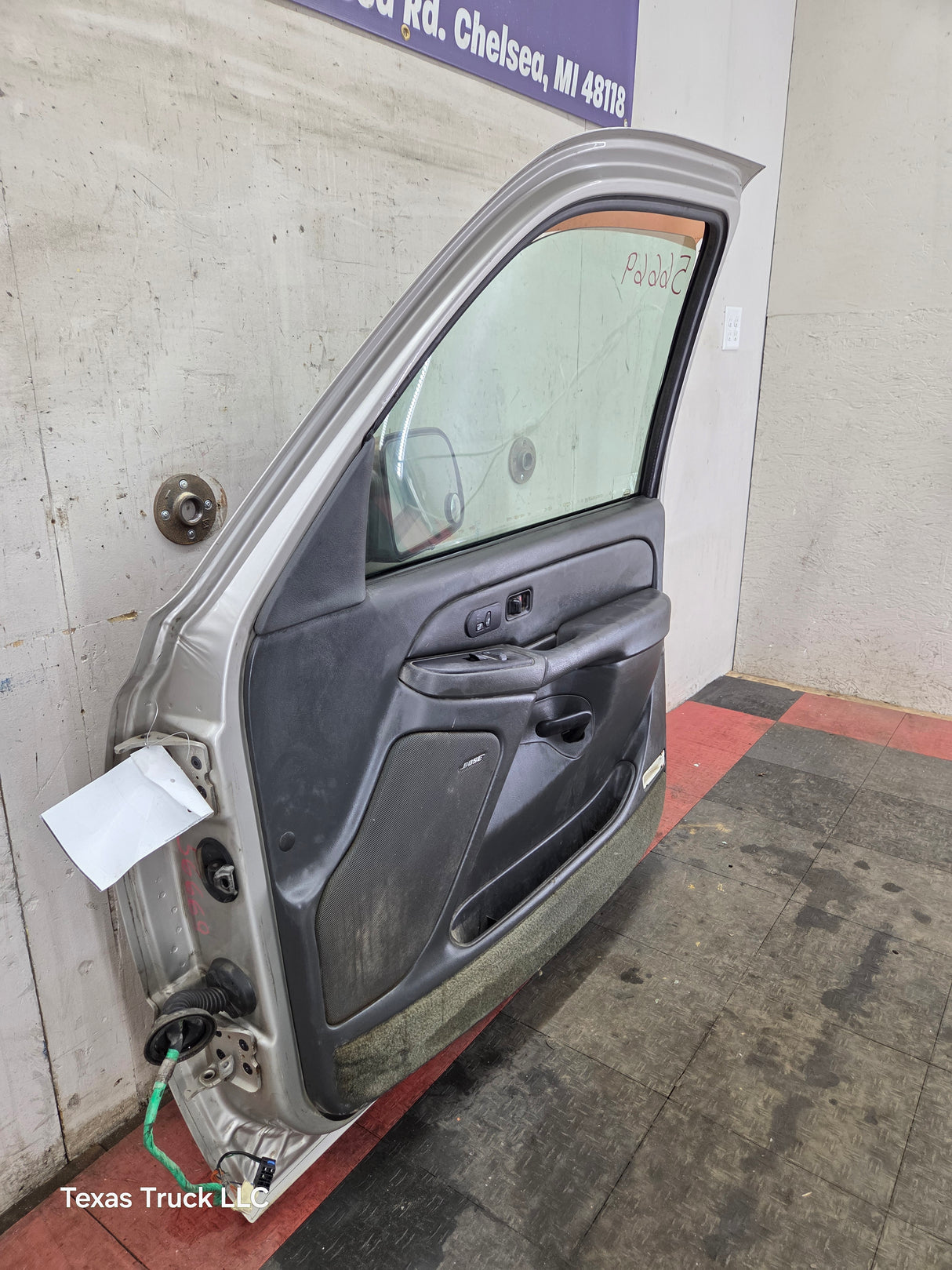 1999-2006 Chevrolet Silverado / GMC Sierra 1500 2500 3500 HD Front Passenger side Door RH - Fine Silver Birch Metallic