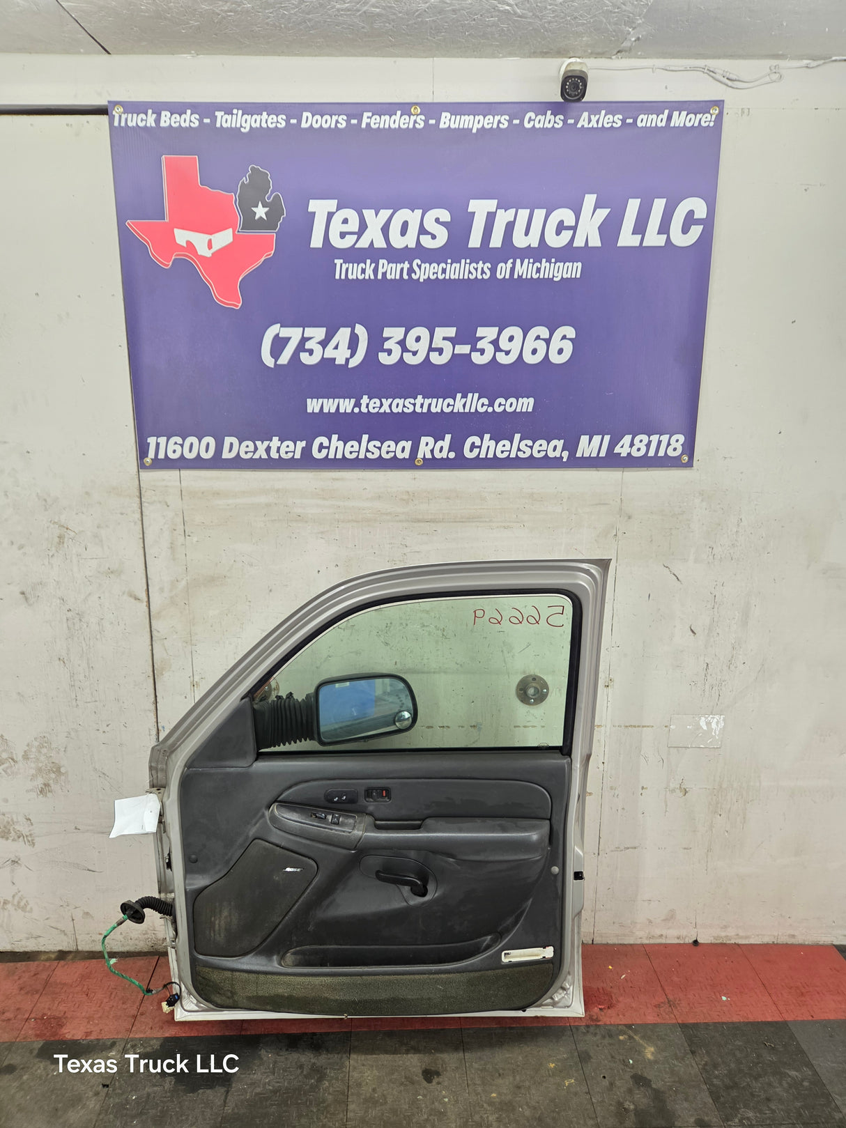 1999-2006 Chevrolet Silverado / GMC Sierra 1500 2500 3500 HD Front Passenger side Door RH - Fine Silver Birch Metallic