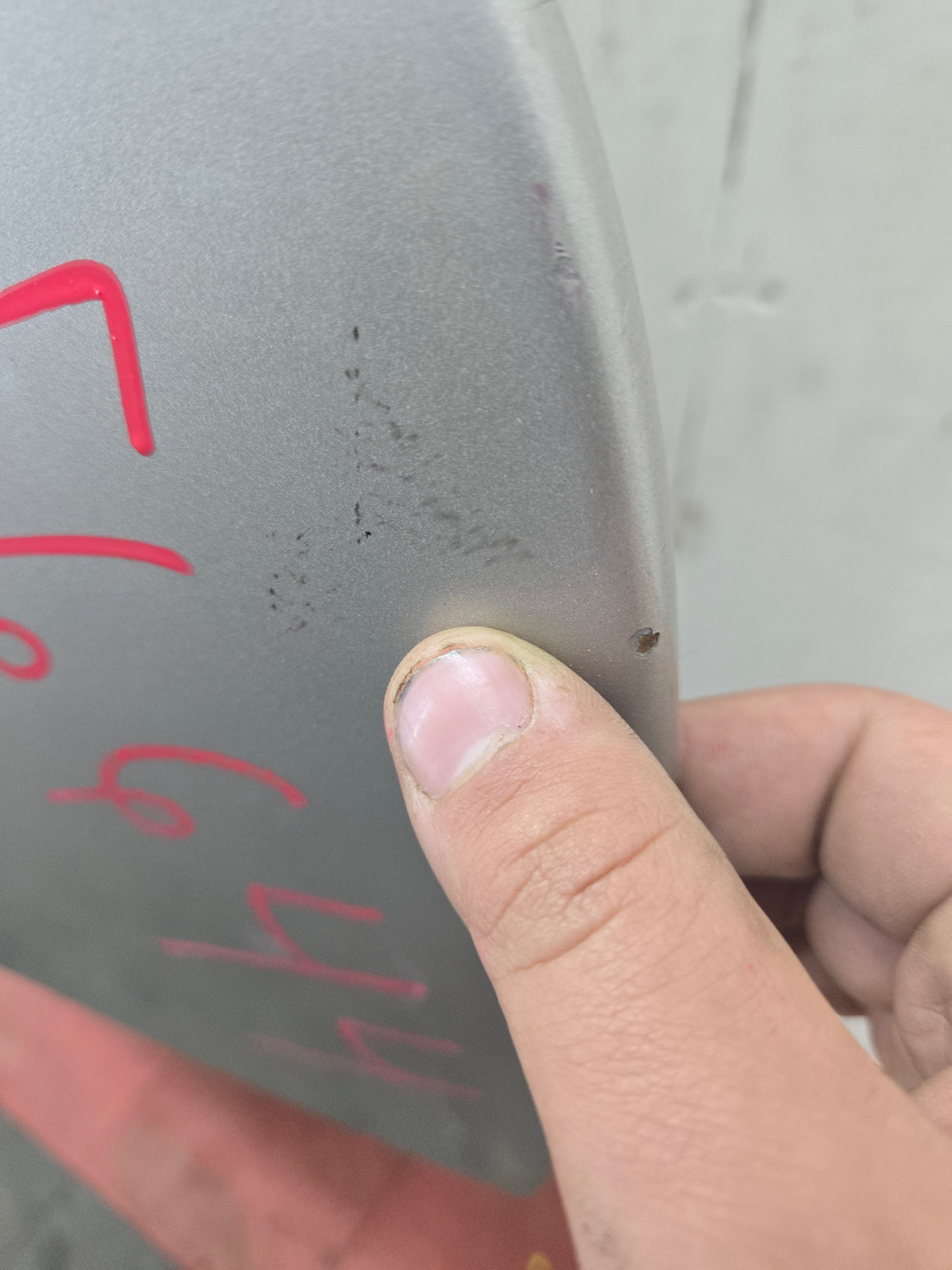 2003-2007 Chevrolet Silverado / Tahoe / Suburban 1500 2500 3500 HD RH Passenger Side "Cateye" Front Fender - Fine Silver Birch Metallic