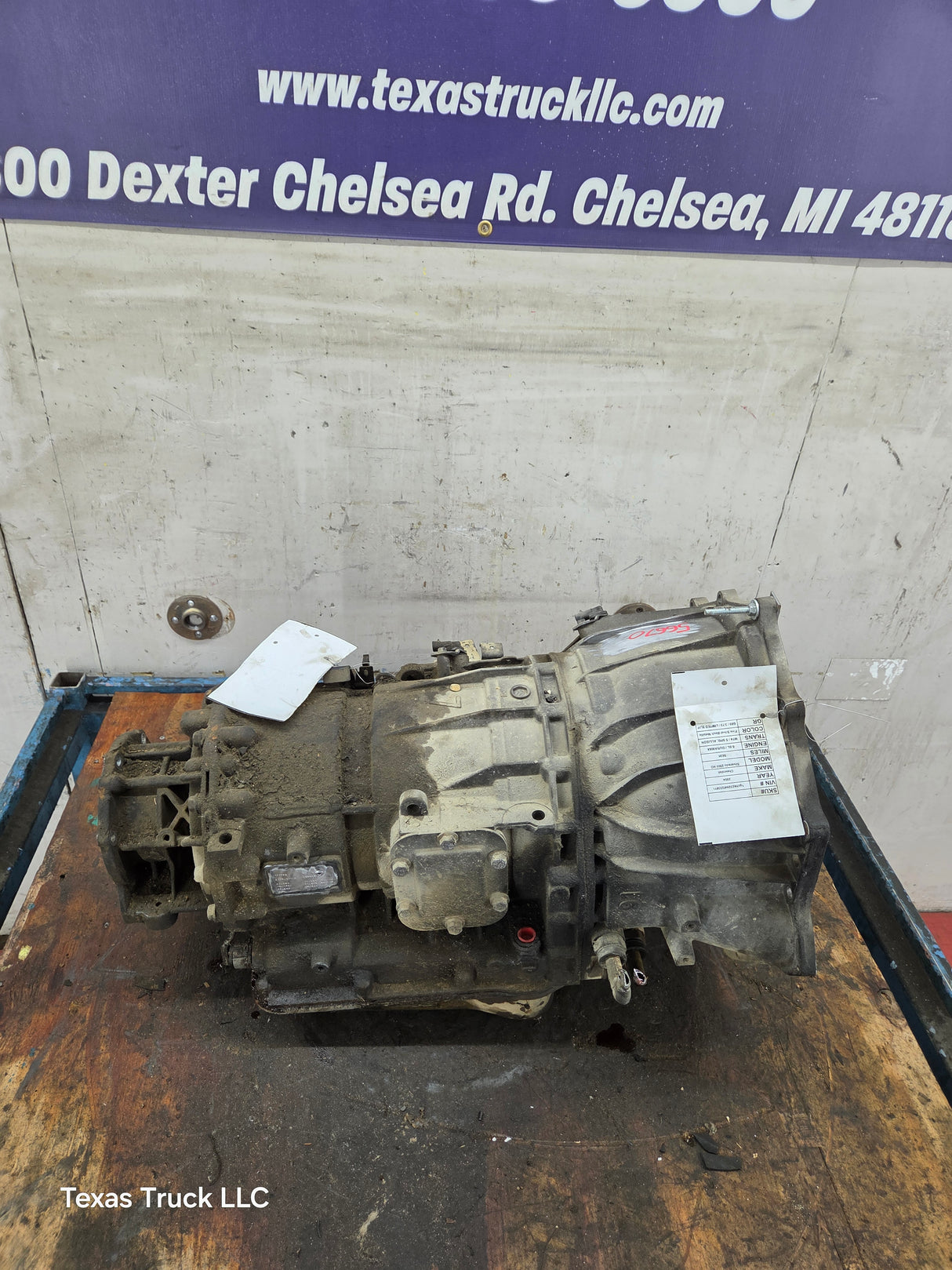 2004 Chevrolet GMC DURAMAX 6.6L Diesel ALLISON 1000 W/ PTO option AUTOMATIC TRANSMISSION 2500HD 3500HD