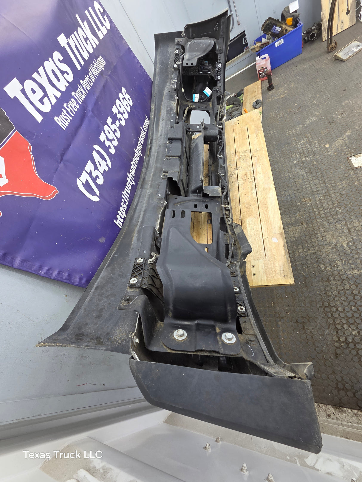 2023-2025 Ford Super Duty F450 F550 Front Bumper