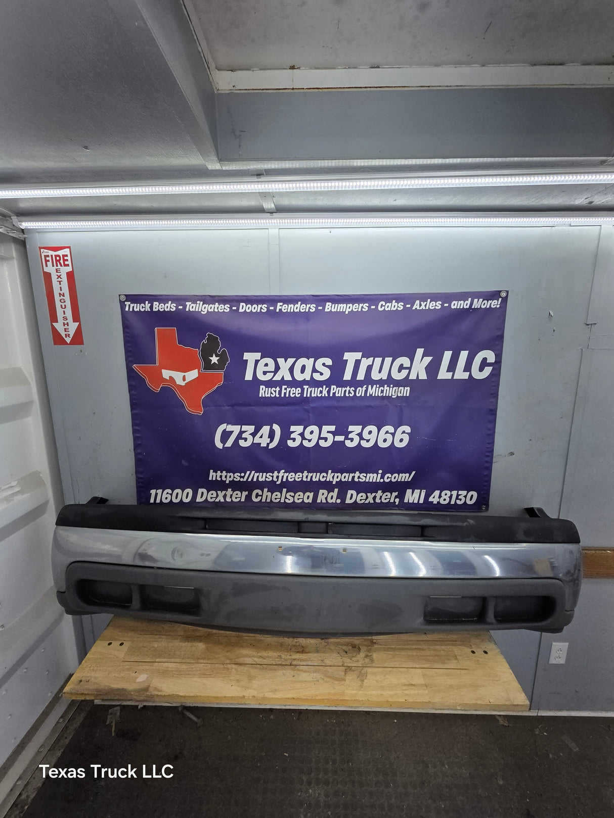 1999-2002 Chevrolet Silverado 1500 Front Bumper - Chrome