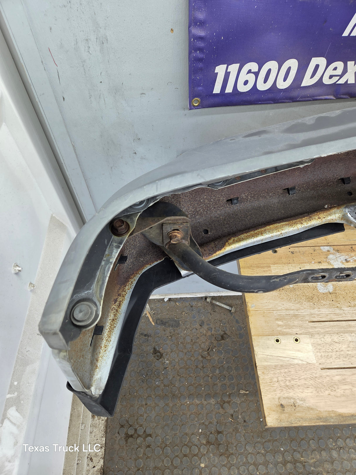 1999-2002 Chevrolet Silverado 1500 Front Bumper - Chrome