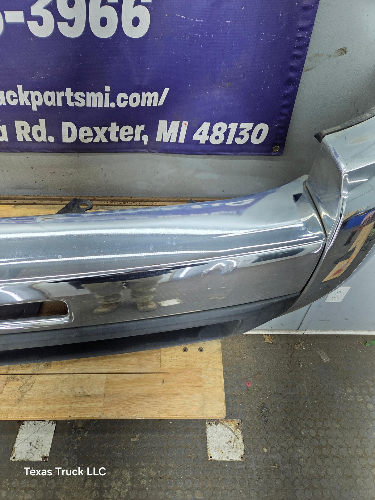 2007-2010 Chevrolet Silverado 2500 3500 HD Front Bumper