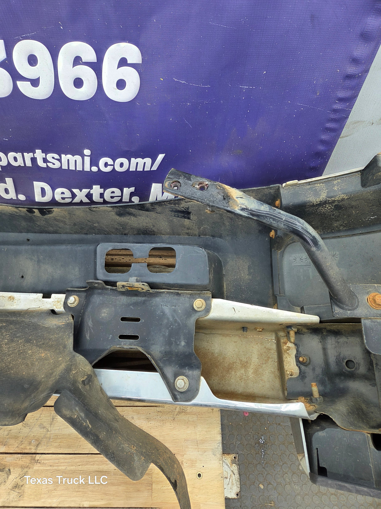 2007-2010 Chevrolet Silverado 2500 3500 HD Front Bumper