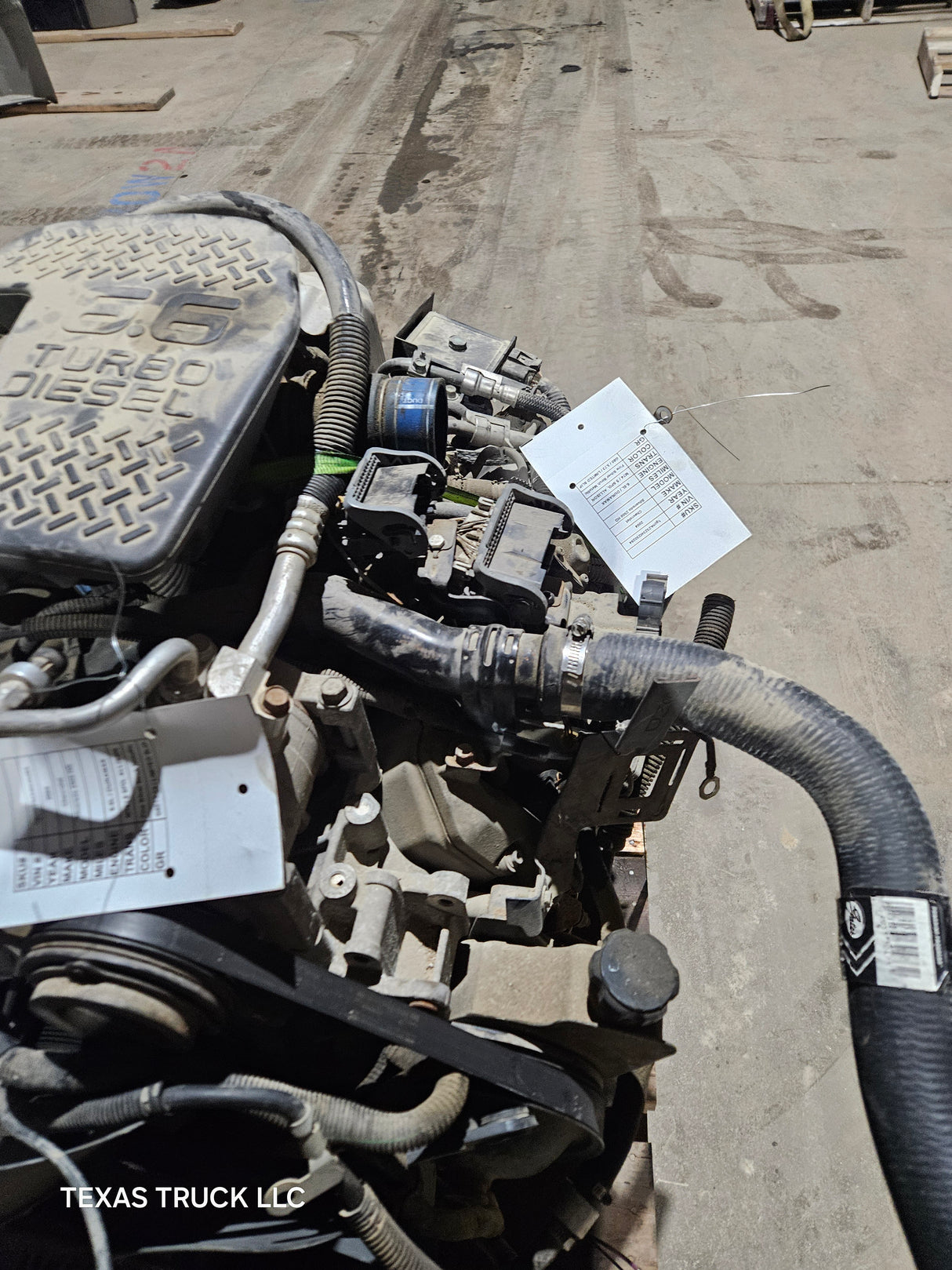 2005 LLY Duramax Diesel 6.6L Engine Runs CYL 3 Bad Injector/Misfire