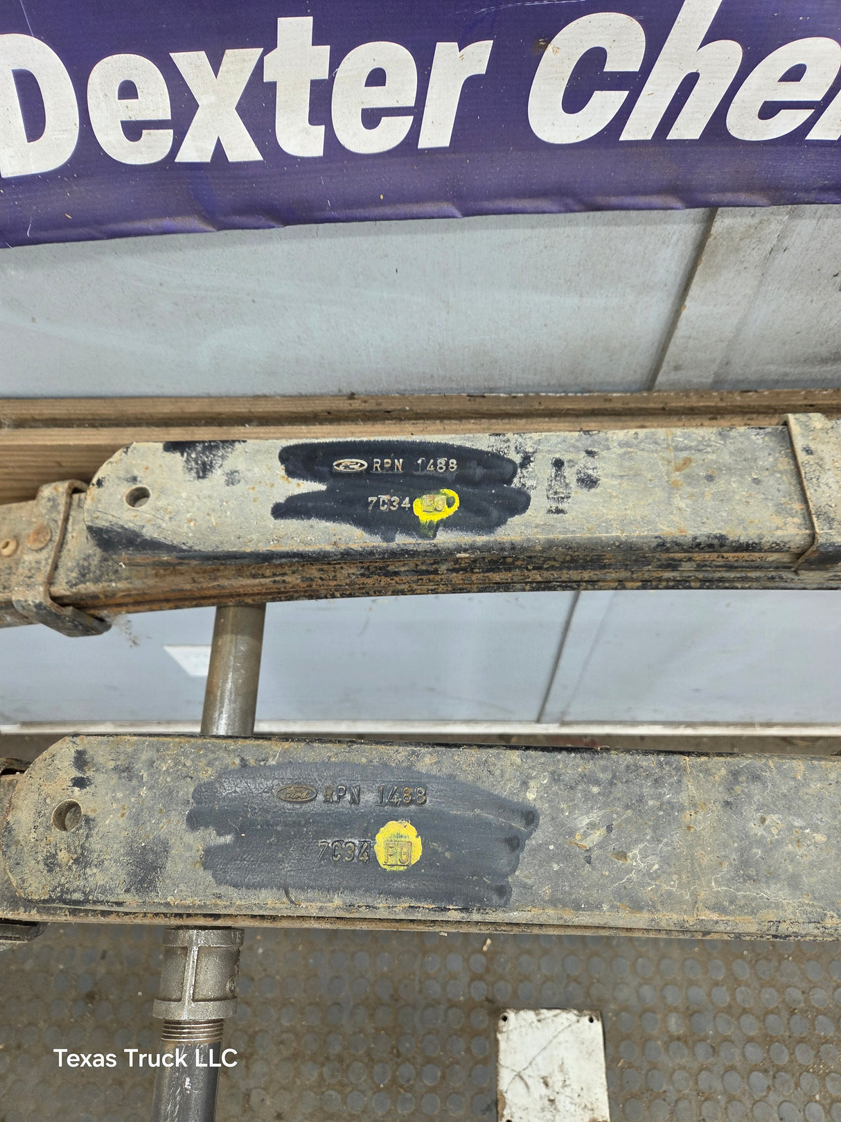 2008-2010 Ford F250 F350 Super Duty Rear Leaf Spring - Pair