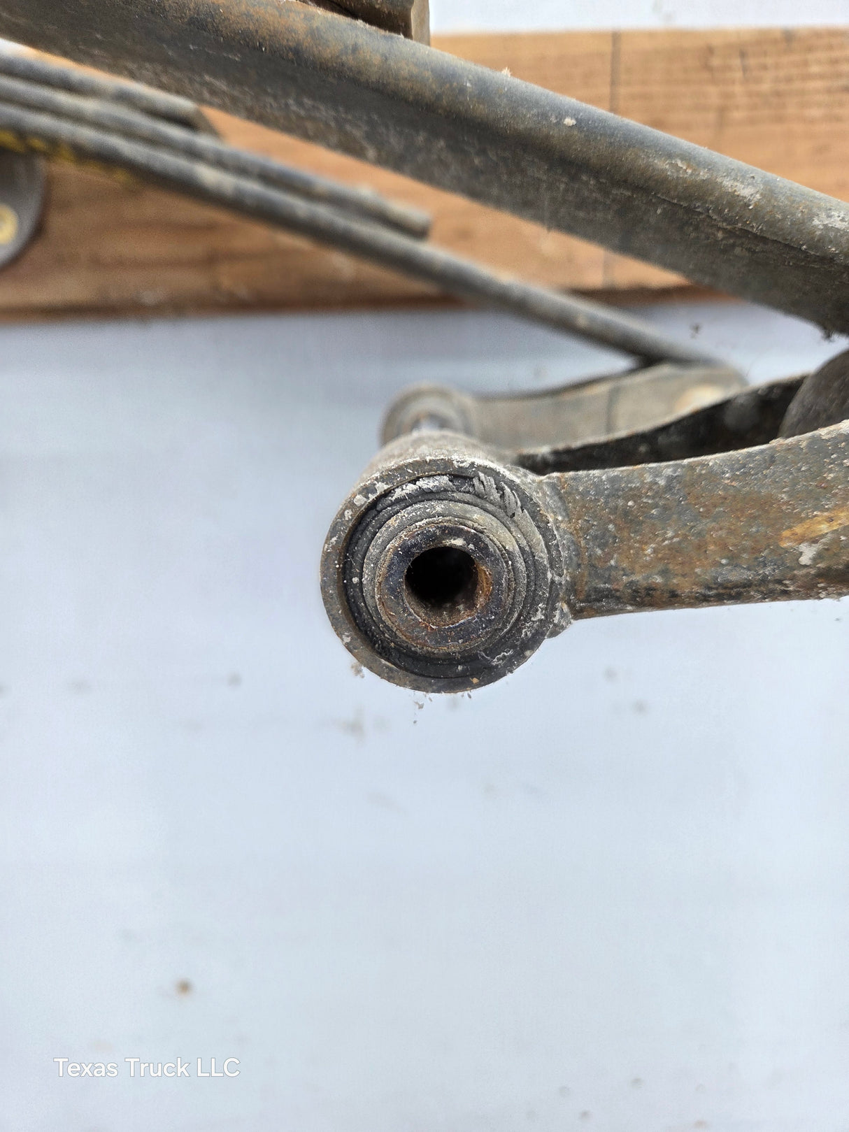 2002-2008 Dodge Ram 1500 Rear Leaf Springs 52113120AD - Pair