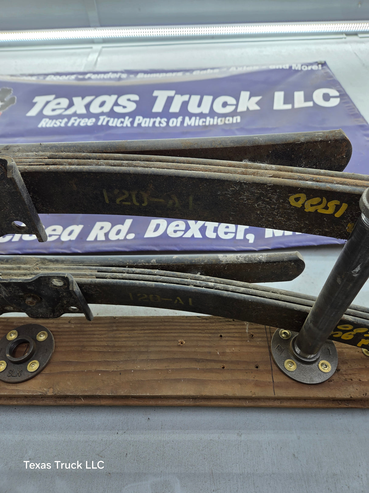 2002-2008 Dodge Ram 1500 Rear Leaf Springs 52113120AD - Pair