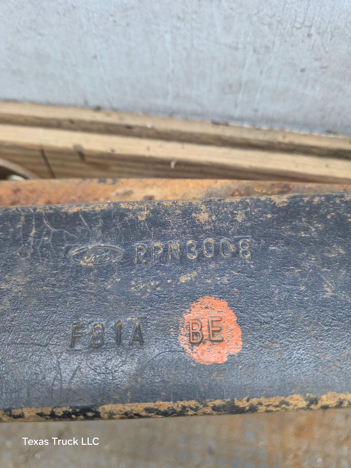 1999-2007 Ford F250 F350 Super Duty Rear Leaf Springs - Pair