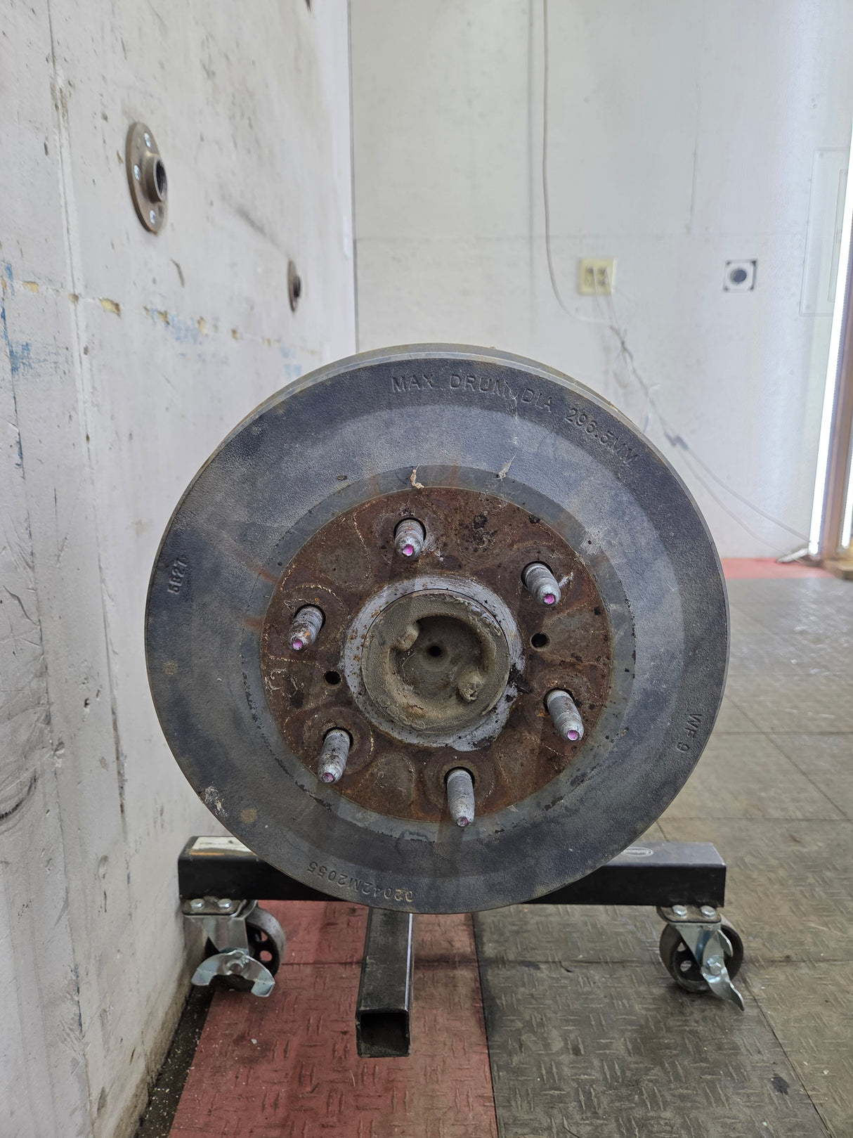 2009-2013 Chevrolet Silverado GMC Sierra 1500 Rear Axle GU5 3.23 Gear Ratio