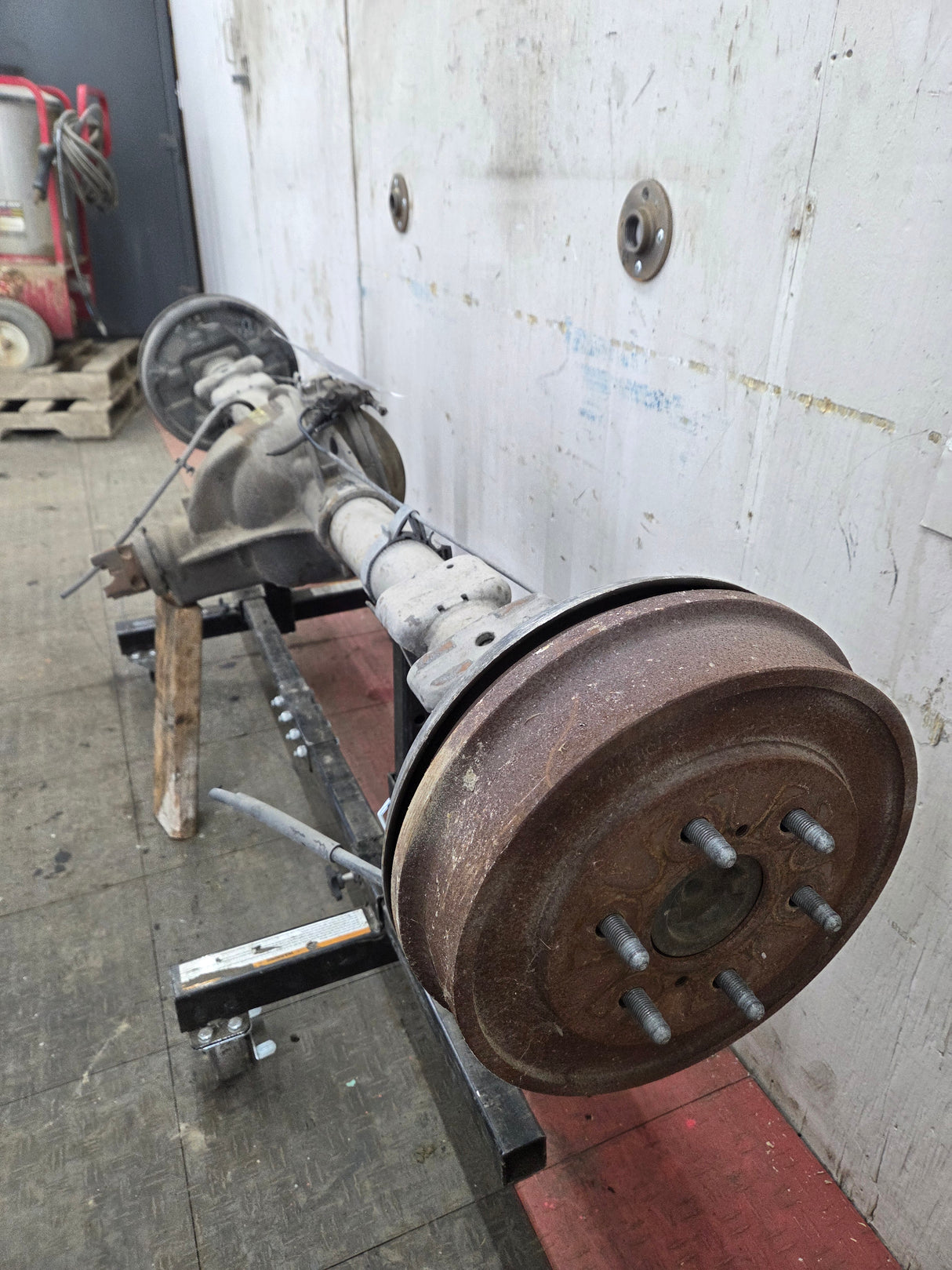 2007-2008 Chevrolet Silverado GMC Sierra 1500 Rear Axle 3.23 Gear Ratio GU5