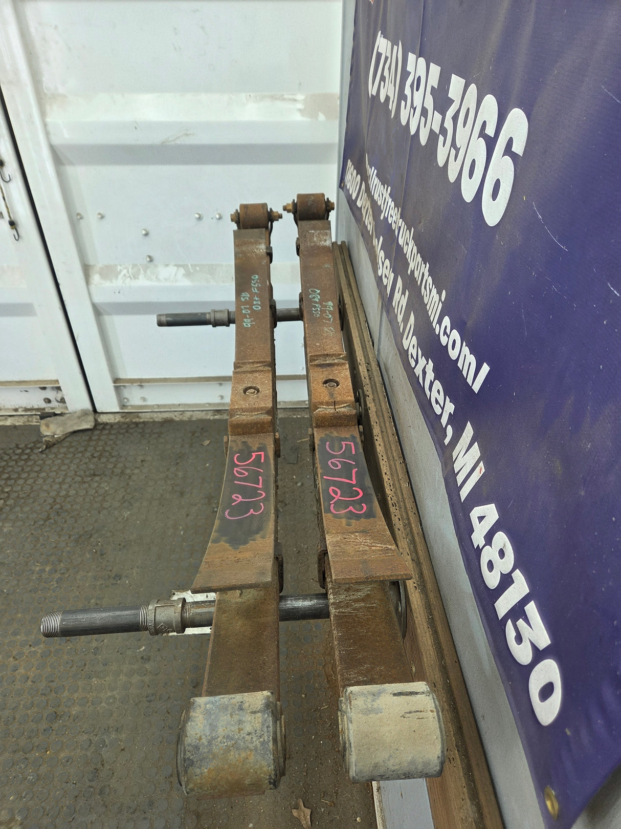 2005-2016 Ford F450 F550 Cab & Chassis Super Duty Rear Leaf Springs - Pair