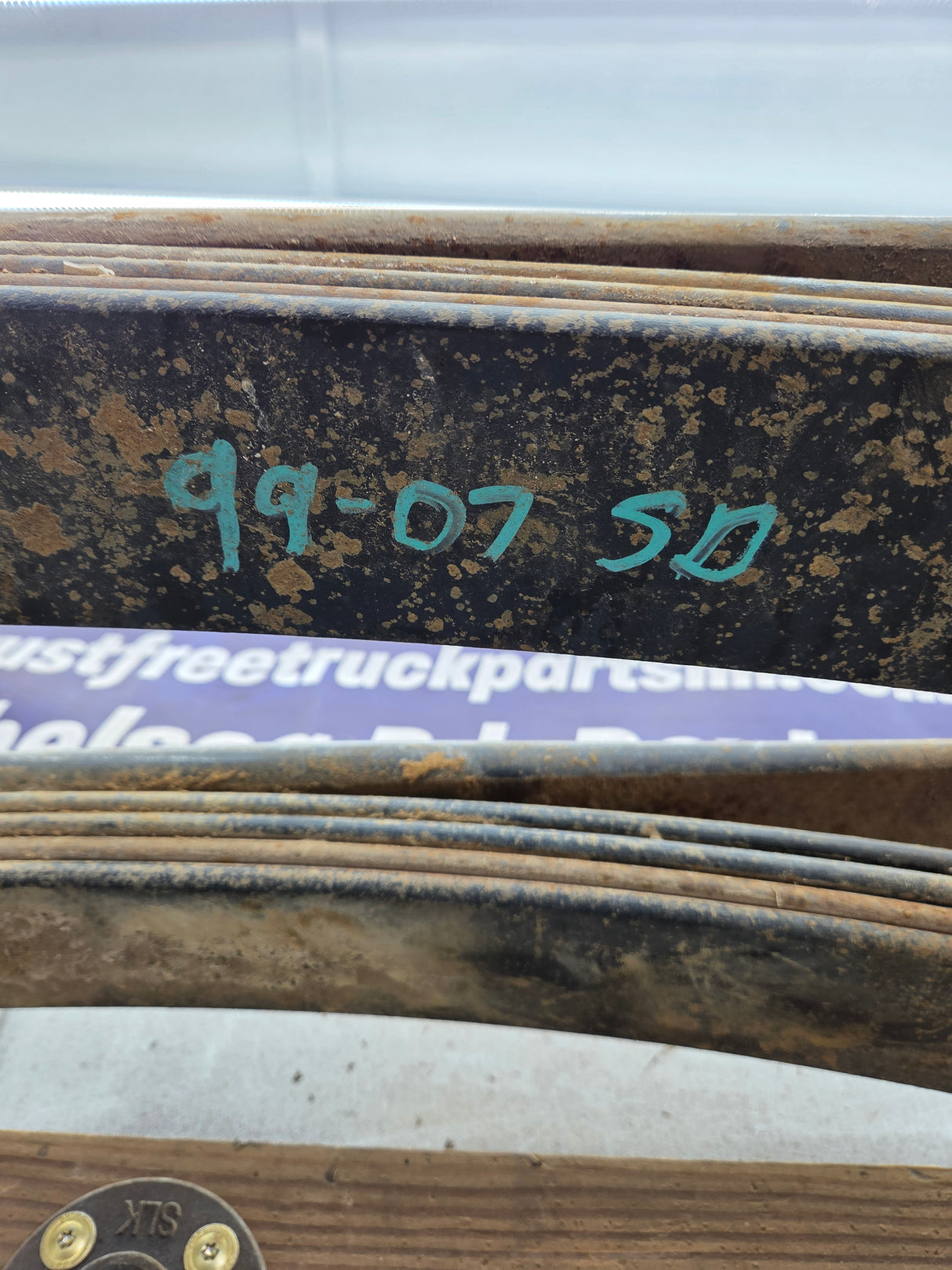 1999-2007 Ford F250 F350 Super Duty Rear Leaf Spring - Pair