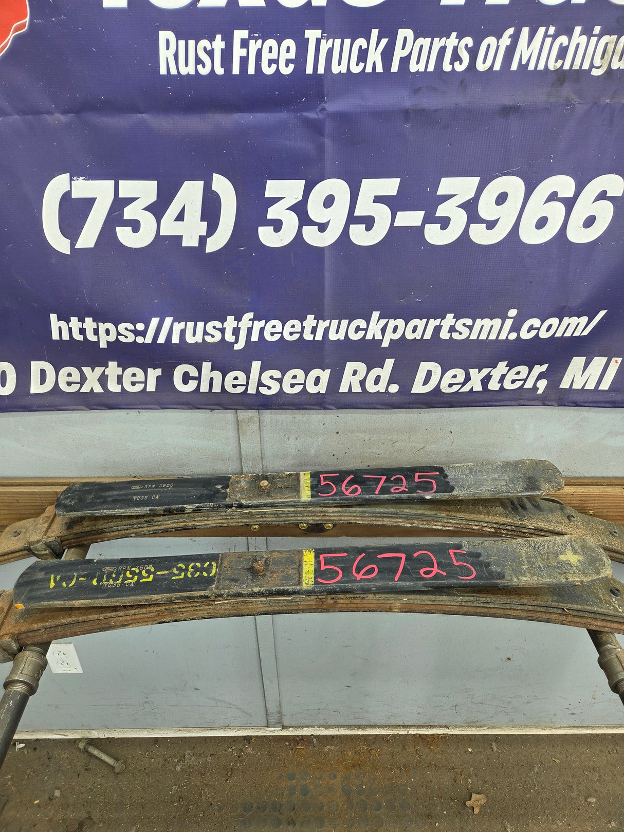 1999-2007 Ford F250 F350 Super Duty Rear Leaf Spring - Pair
