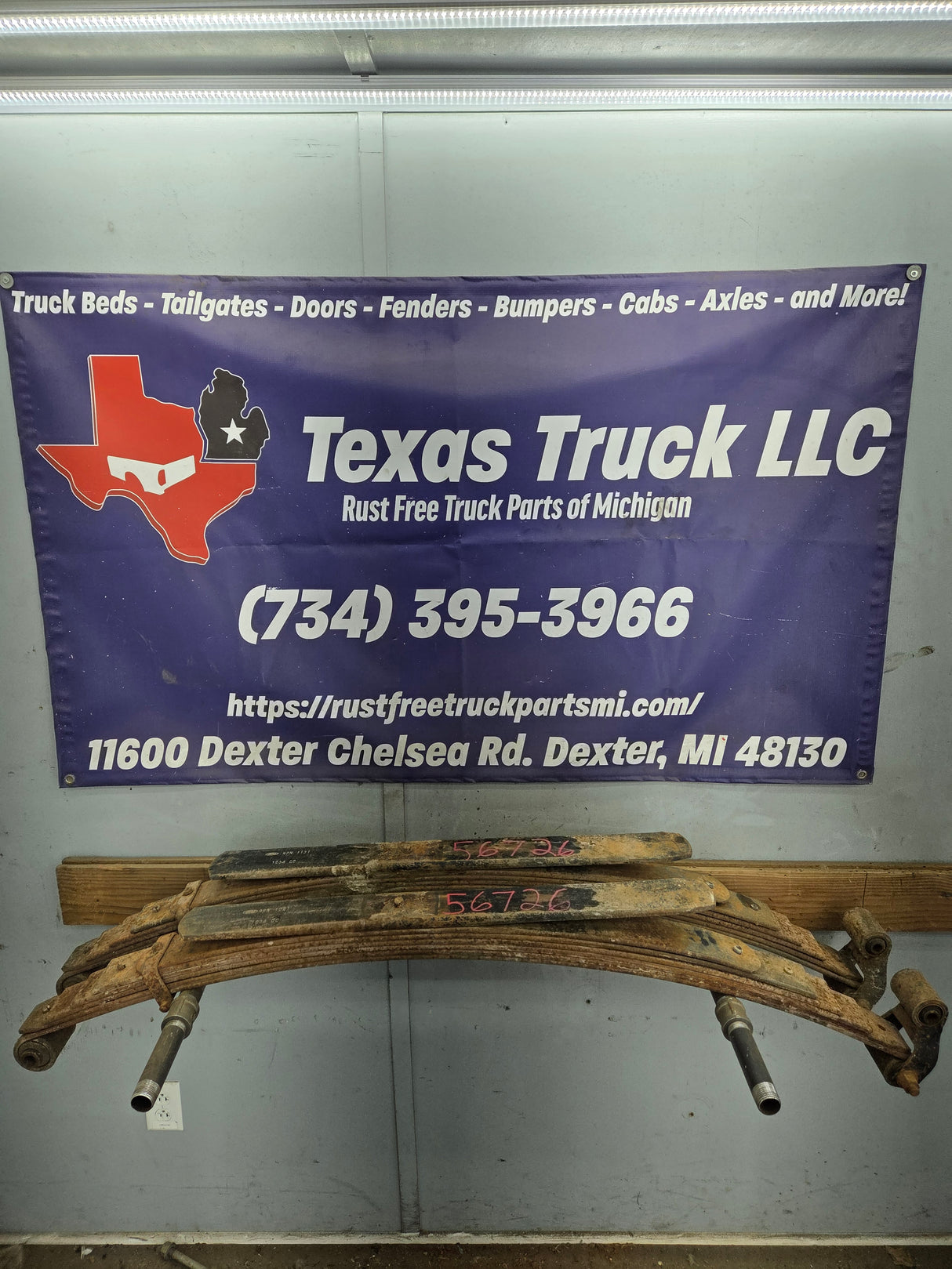 1999-2007 Ford F250 F350 Super Duty Rear Leaf Spring - Pair