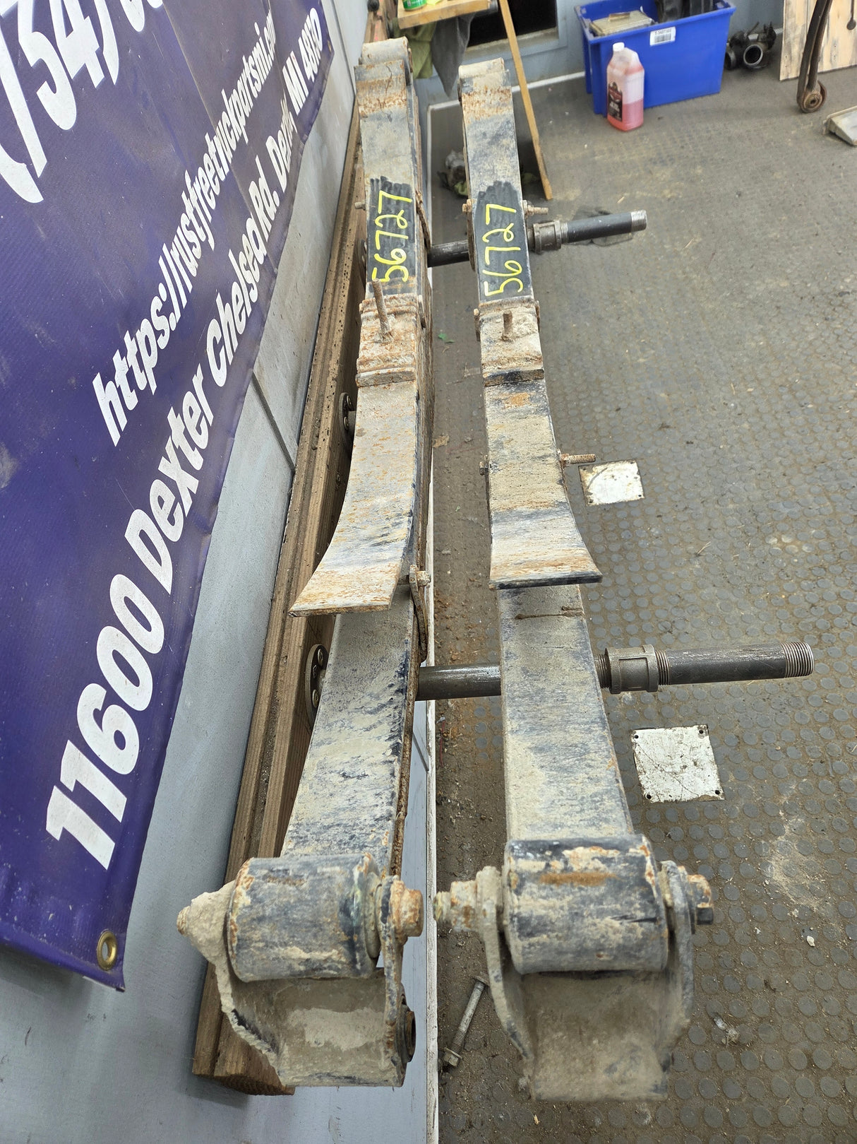 2005-2016 Ford F450 F550 Cab & Chassis Super Duty Rear Leaf Springs - Pair