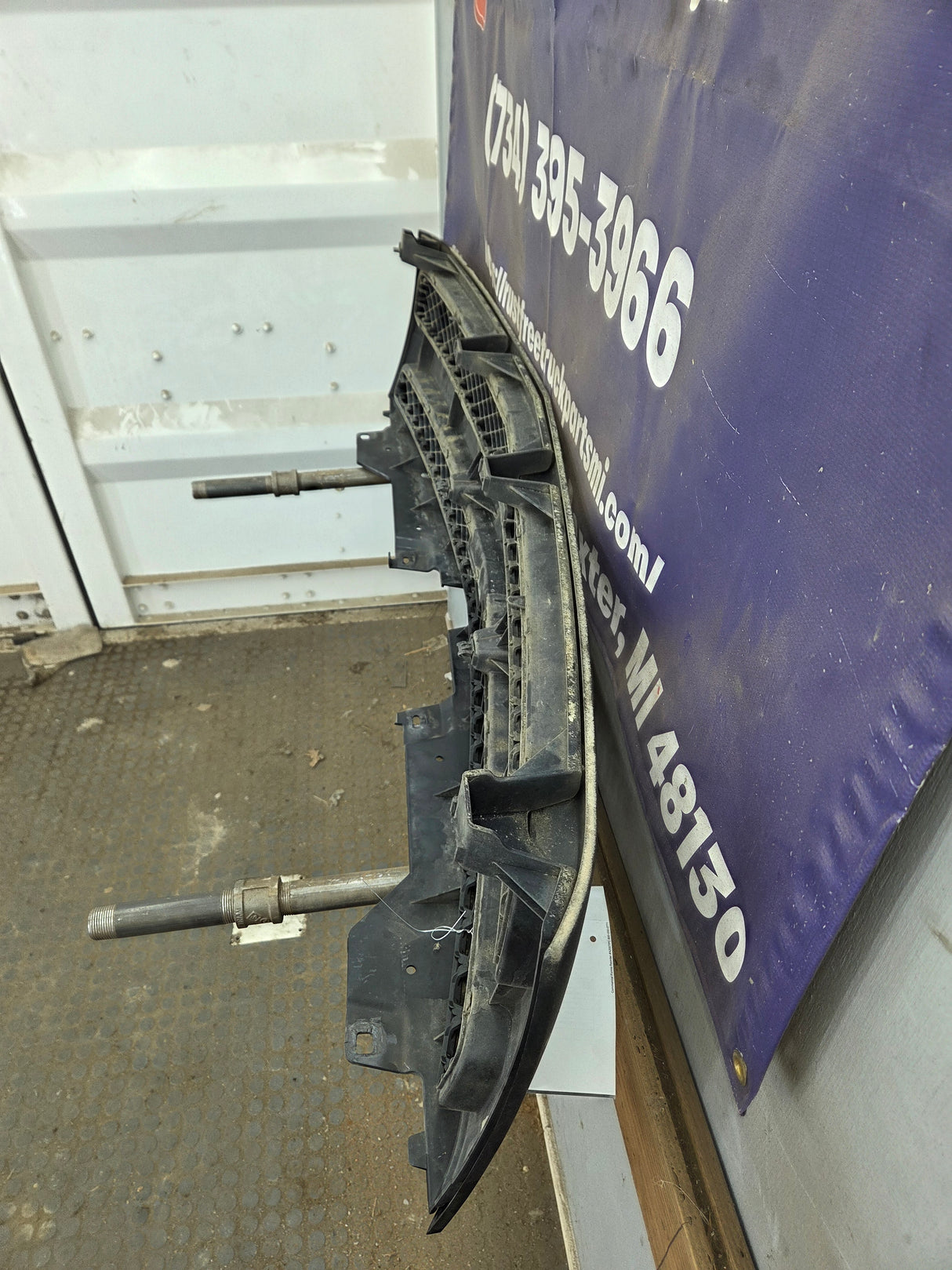 2007-2013 Chevrolet Silverado 1500 Black Grill