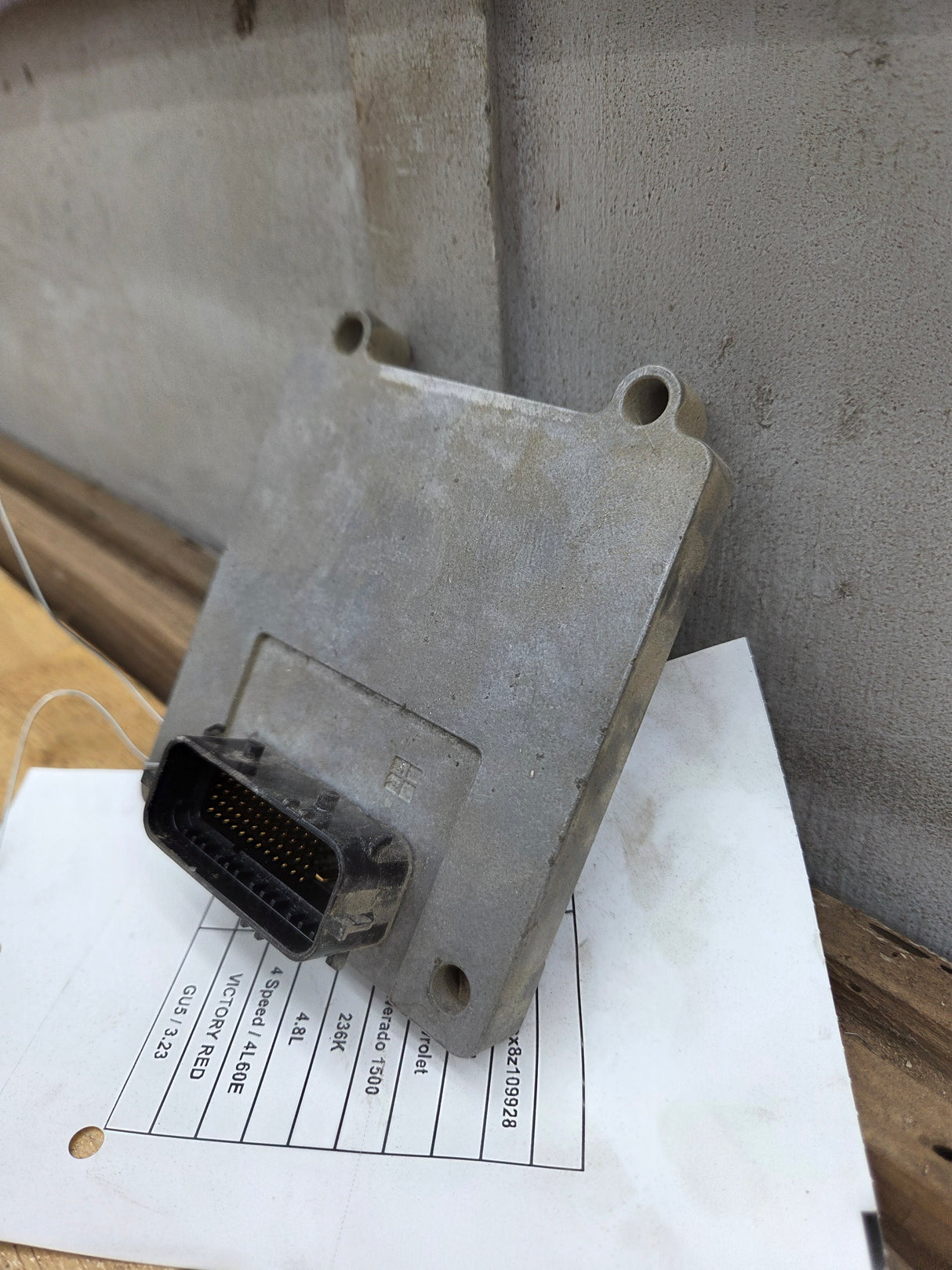 2007-2013 Chevrolet Silverado 1500 4.8L TCM Transmission Control Module YNXS / 24239926