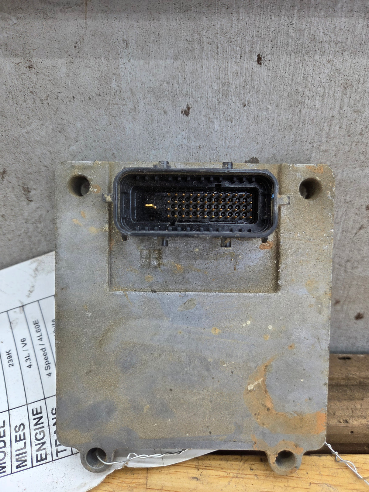 2010-2013 Chevrolet Silverado 1500 4.3L PCM AAK7 / 24255280