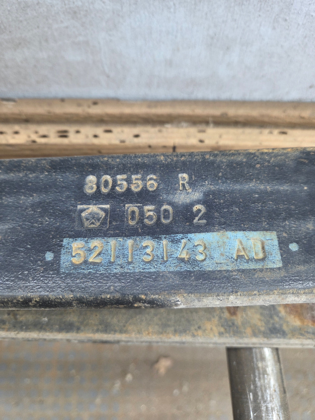 2002-2008 Dodge Ram 1500 Rear Leaf Springs 52113143AD - Pair