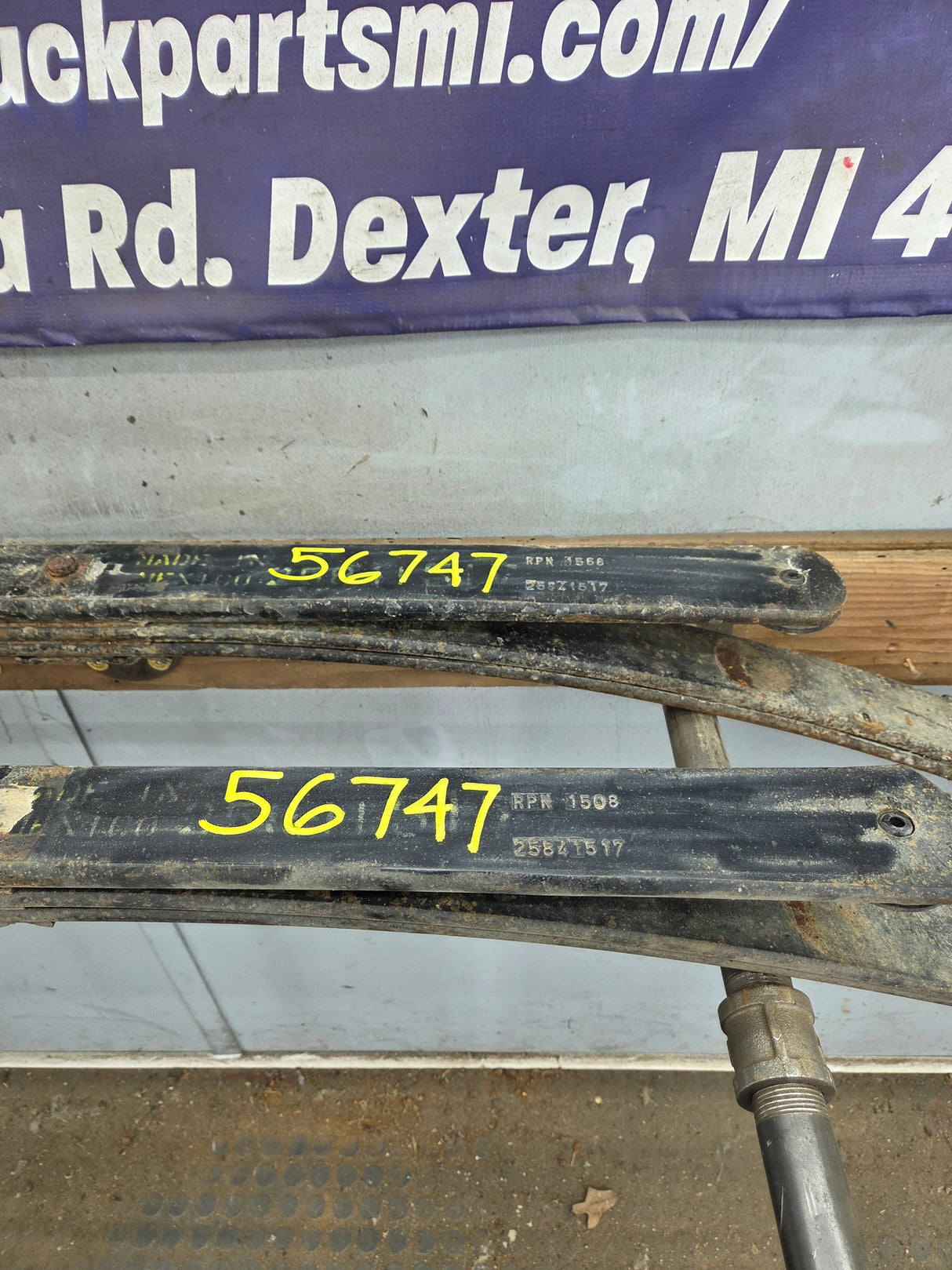 2007-2013 Chevrolet Silverado / GMC Sierra 1500 Rear Leaf Spring - Pair