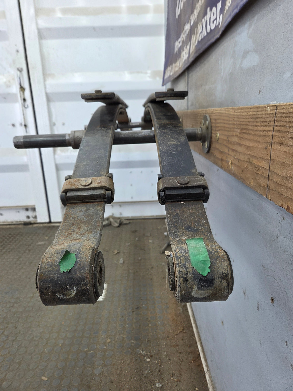 2007-2013 Chevrolet Silverado / GMC Sierra 1500 Rear Leaf Spring - Pair 20901044 RPN 3400