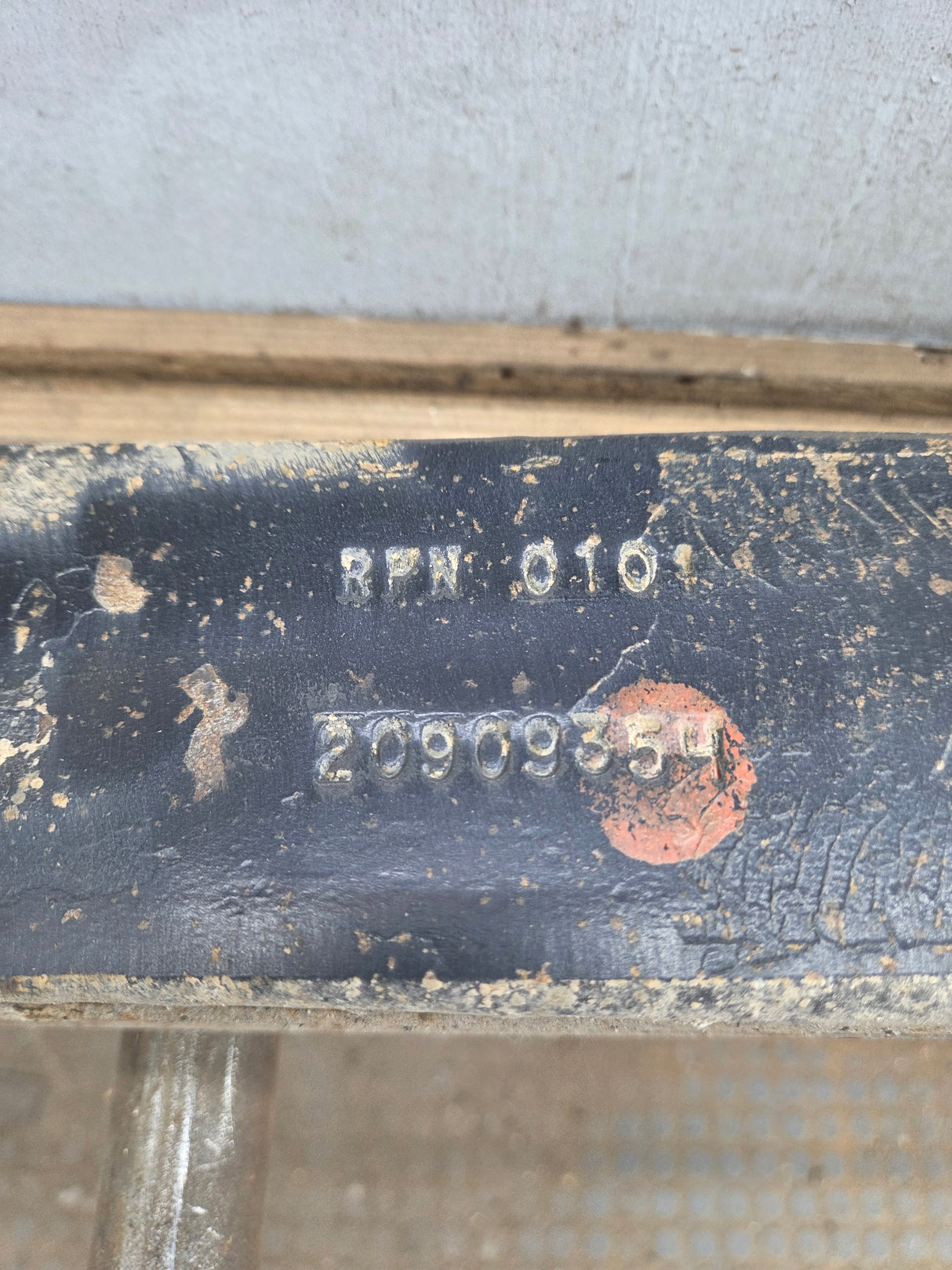 2001-2010 Chevrolet Silverado / GMC Sierra 2500HD 3500HD Rear Leaf Springs - Pair