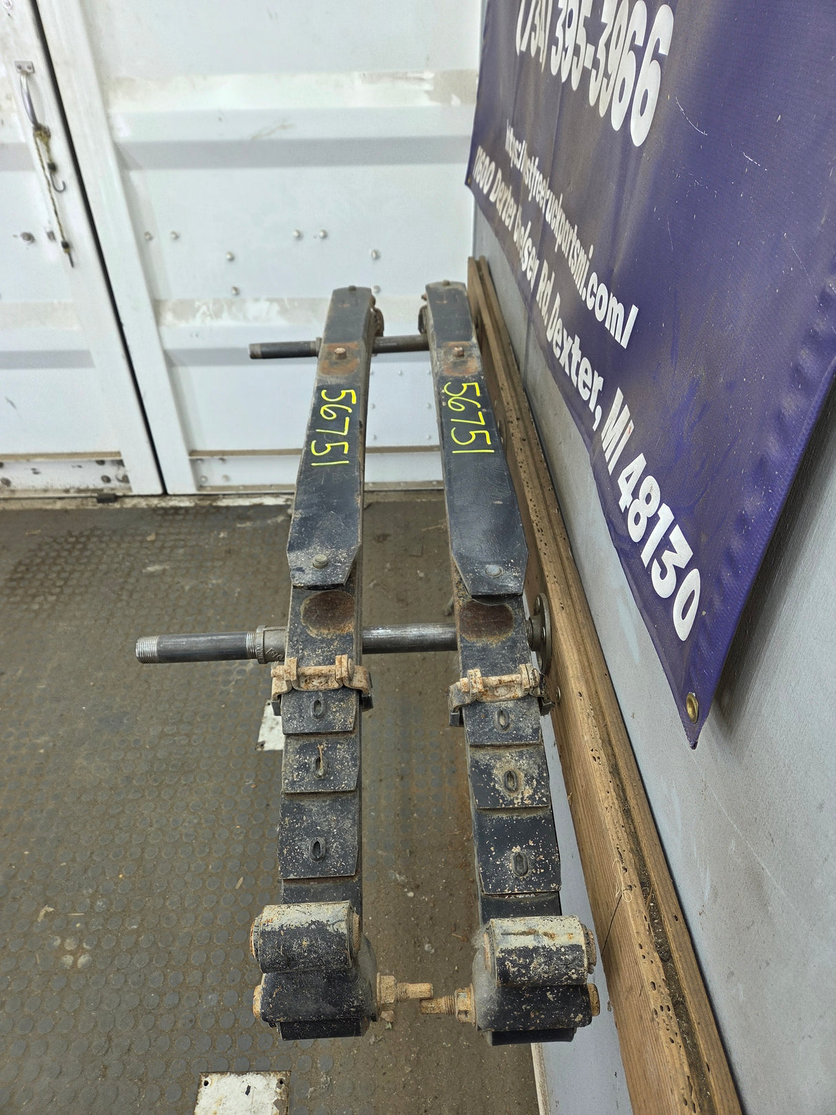 2001-2010 Chevrolet Silverado / GMC Sierra 2500HD 3500HD Rear Leaf Springs - Pair