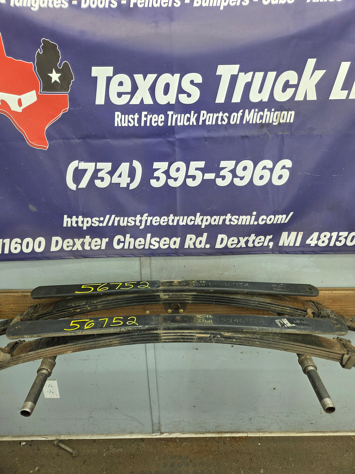 2001-2010 Chevrolet Silverado / GMC Sierra 2500HD 3500HD Rear Leaf Springs - Pair